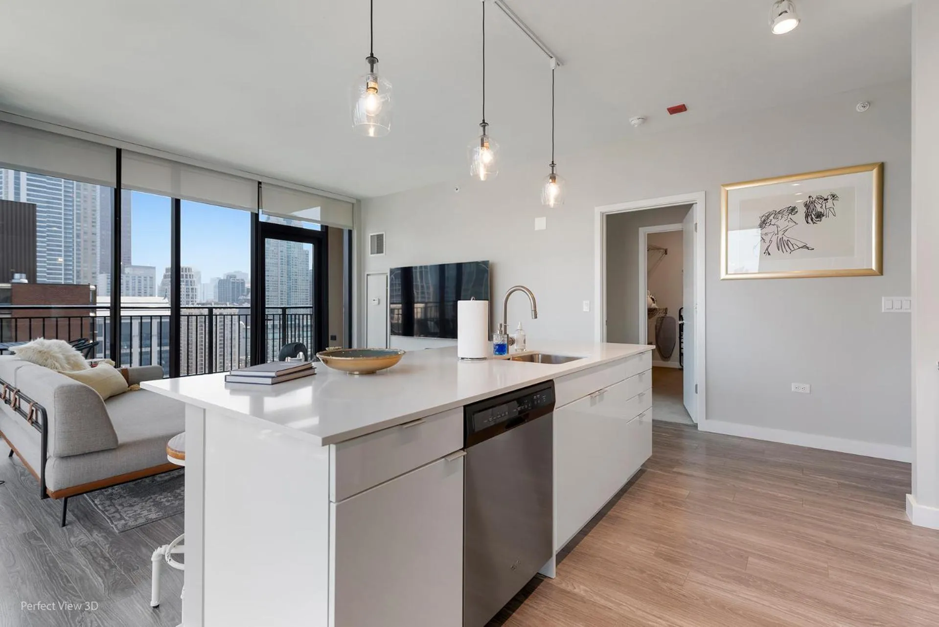 Kitchen or kitchenette in Aurelien Spacious Apartments in the Heart of Gold Coast