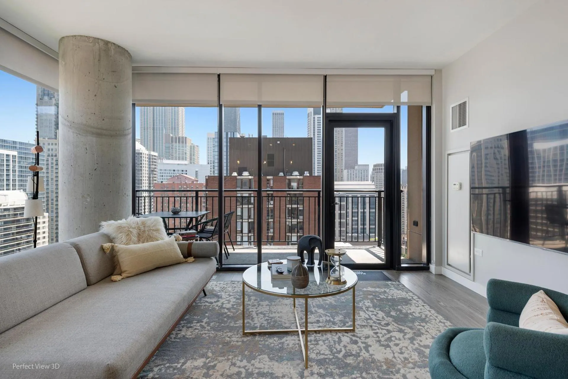 Day in Aurelien Spacious Apartments in the Heart of Gold Coast