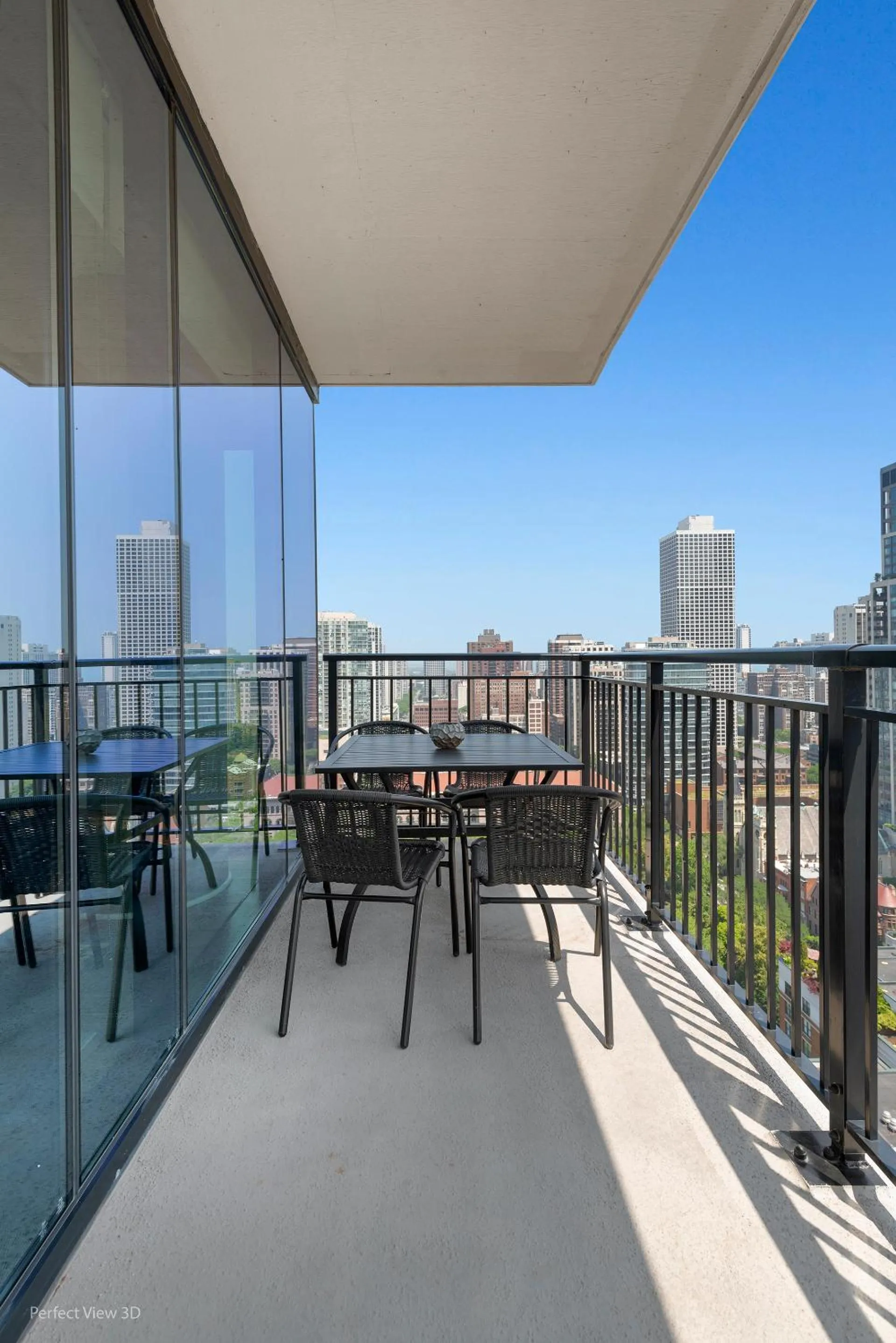 Balcony/Terrace in Aurelien Spacious Apartments in the Heart of Gold Coast