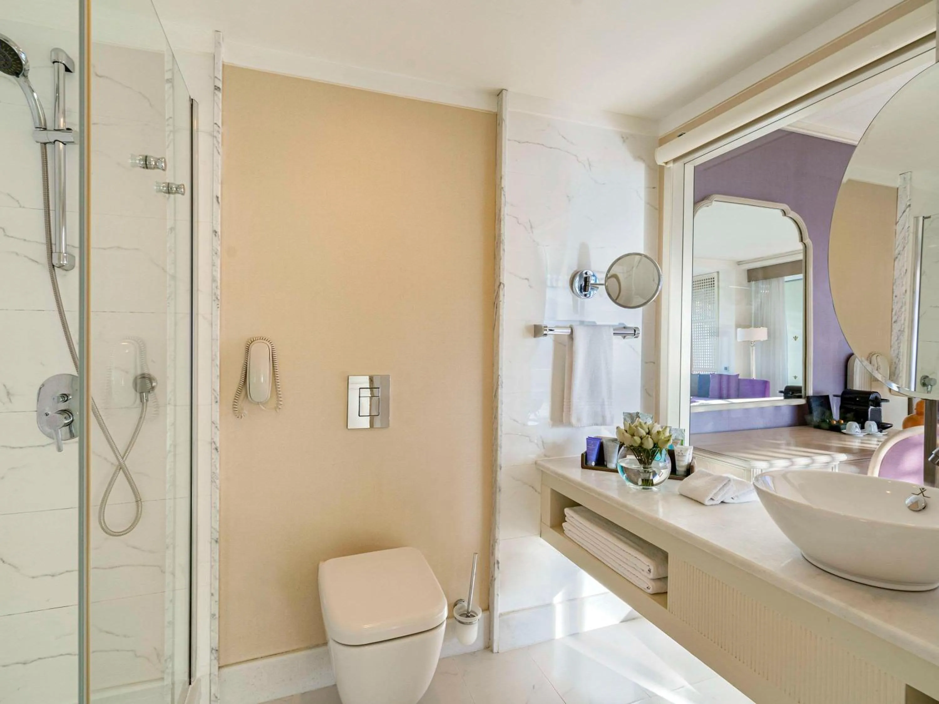 Bathroom in Rixos Downtown Antalya - The Land Of Legends Access