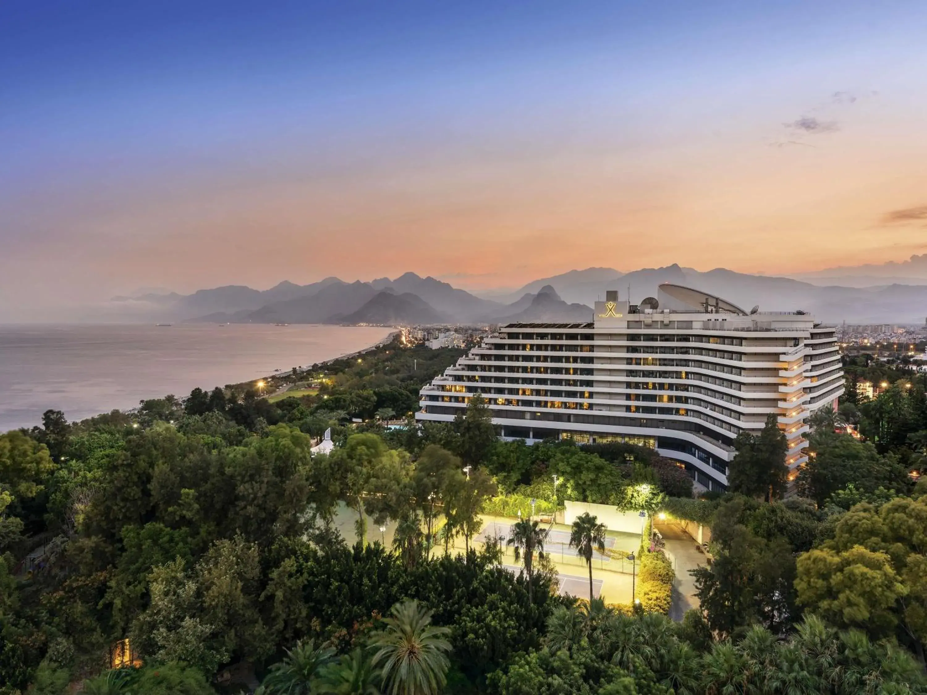 Property building in Rixos Downtown Antalya - The Land Of Legends Access Property building in Rixos Downtown Antalya - The Land Of Legends Access