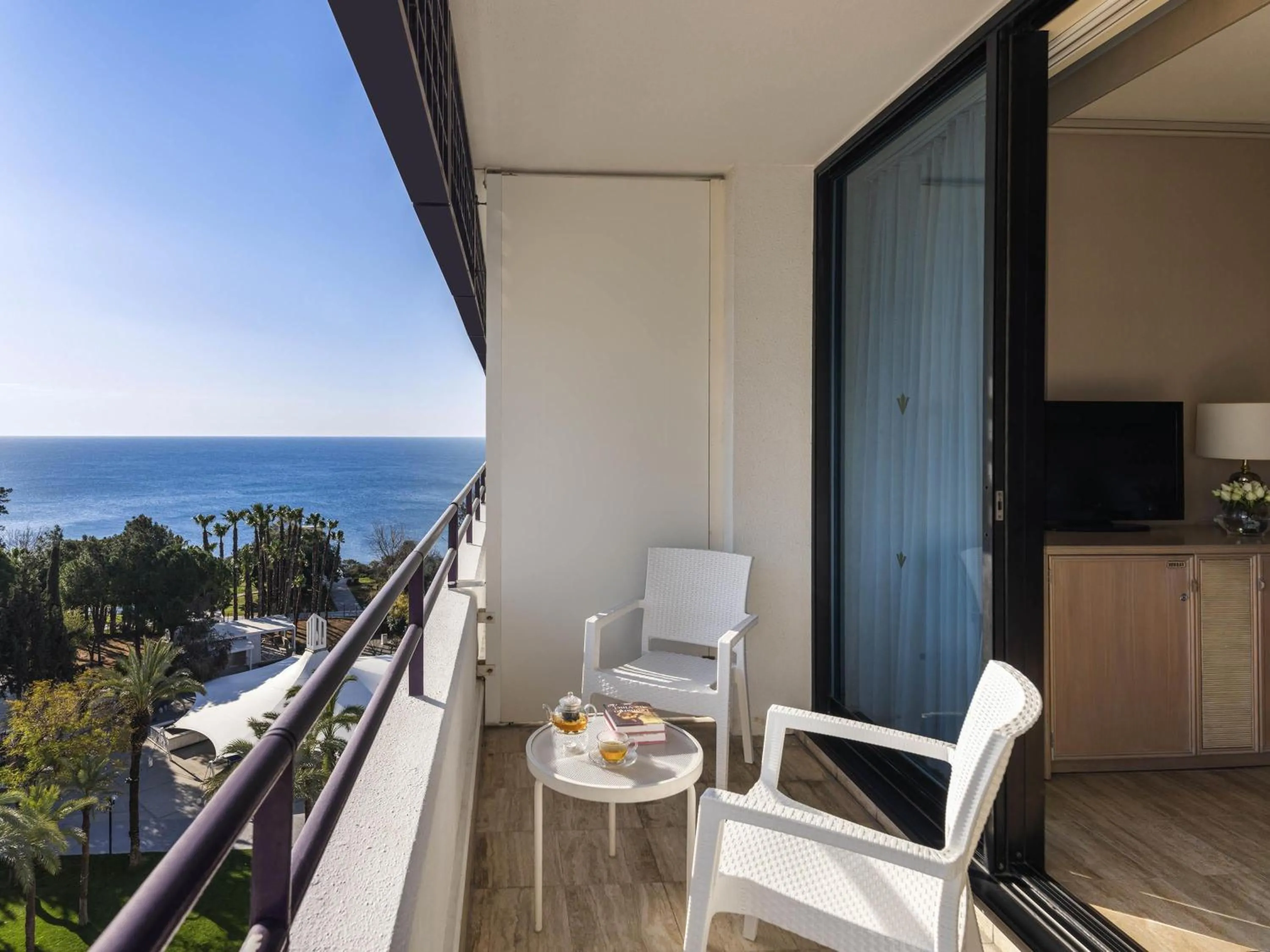 Bedroom in Rixos Downtown Antalya - The Land Of Legends Access