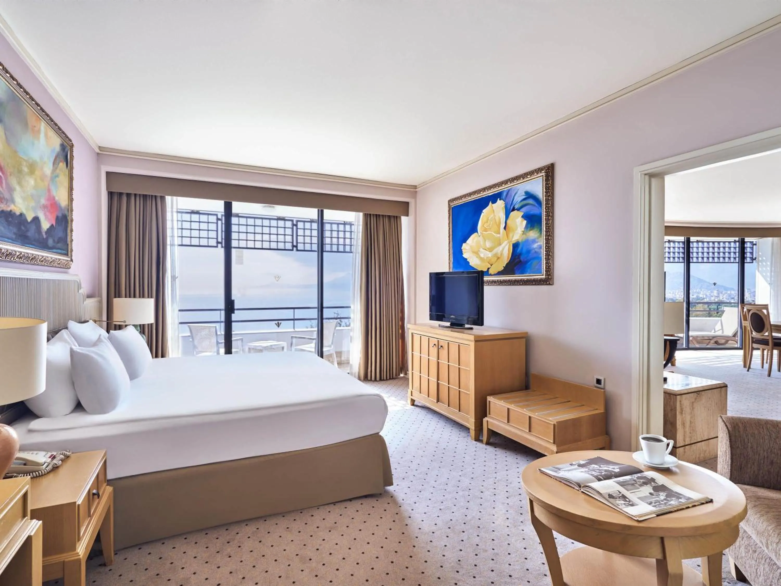 Bedroom, Bed in Rixos Downtown Antalya - The Land Of Legends Access