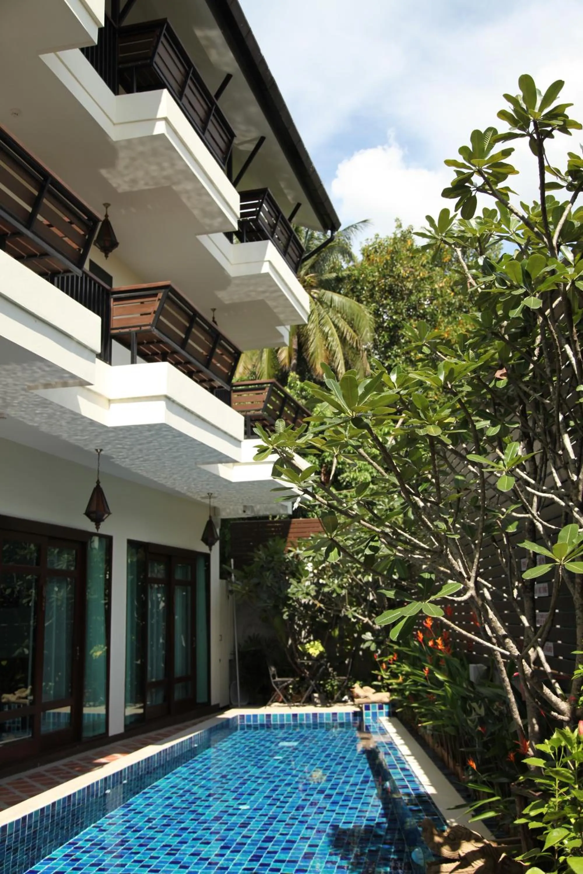 Swimming pool in Baan Ratchiangsaen