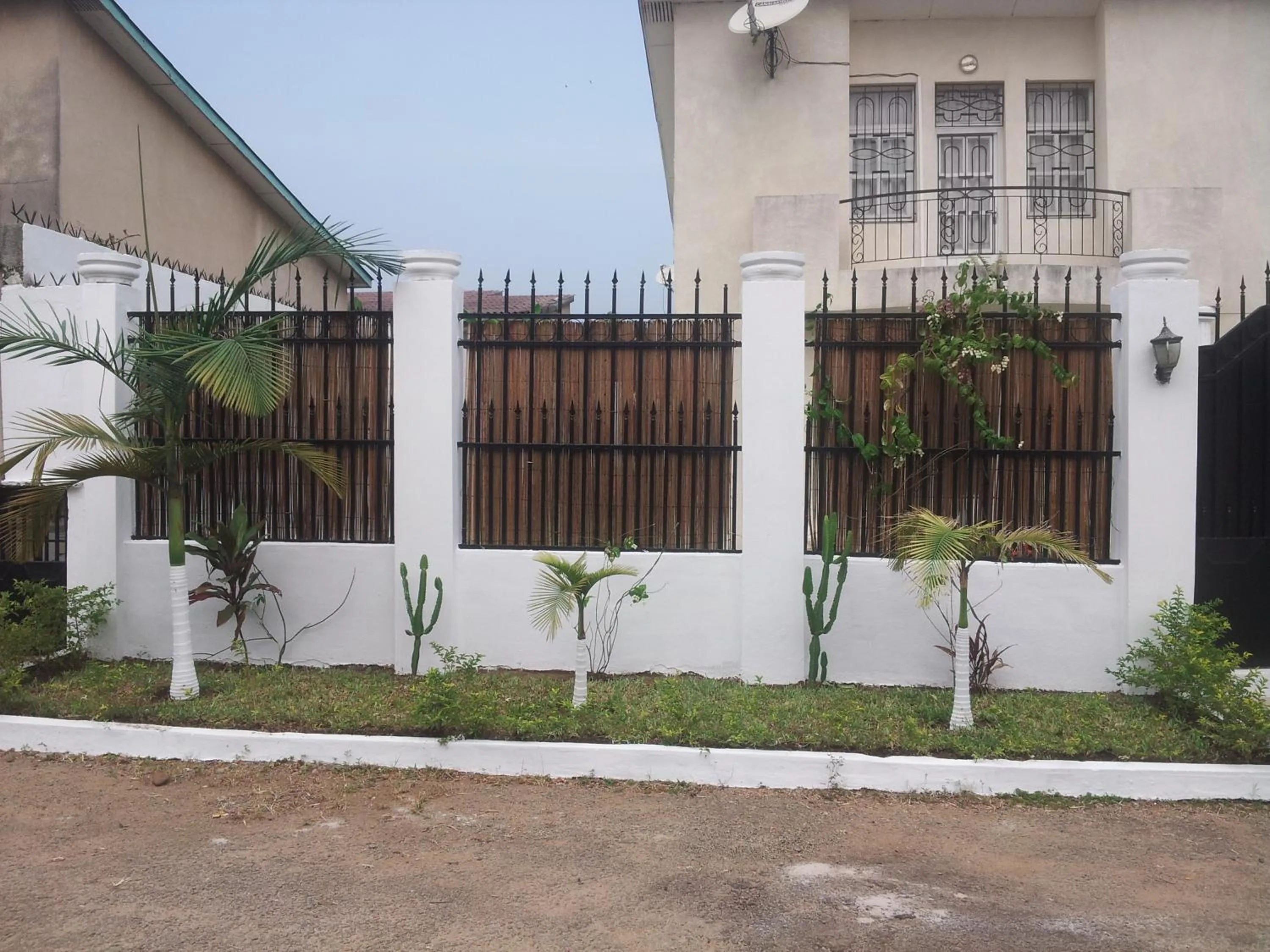 Facade/entrance in Residences Hotels Sejours Affaires