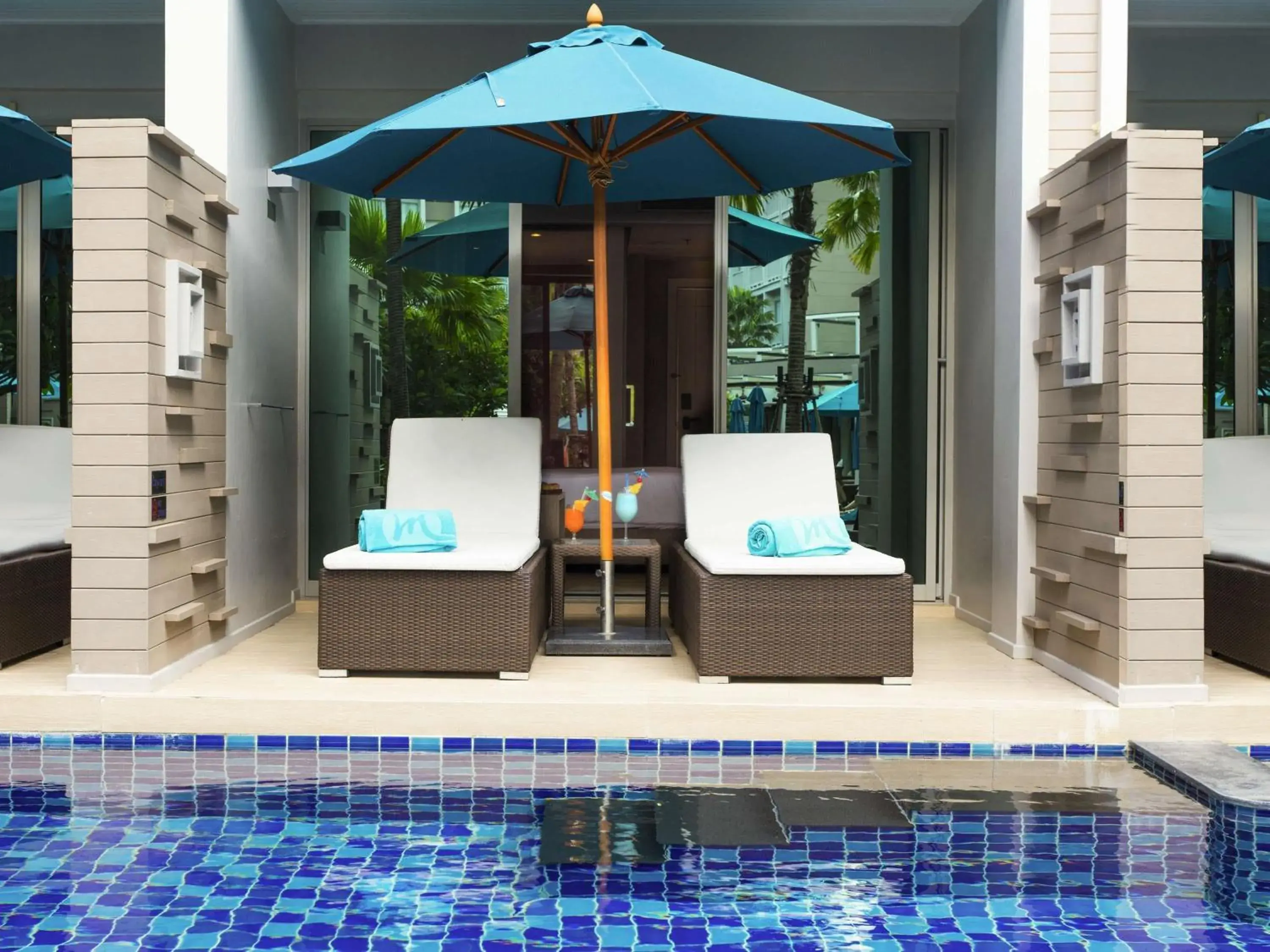 Deluxe Twin Room with Pool Access in Grand Mercure Phuket Patong Deluxe Twin Room with Pool Access in Grand Mercure Phuket Patong