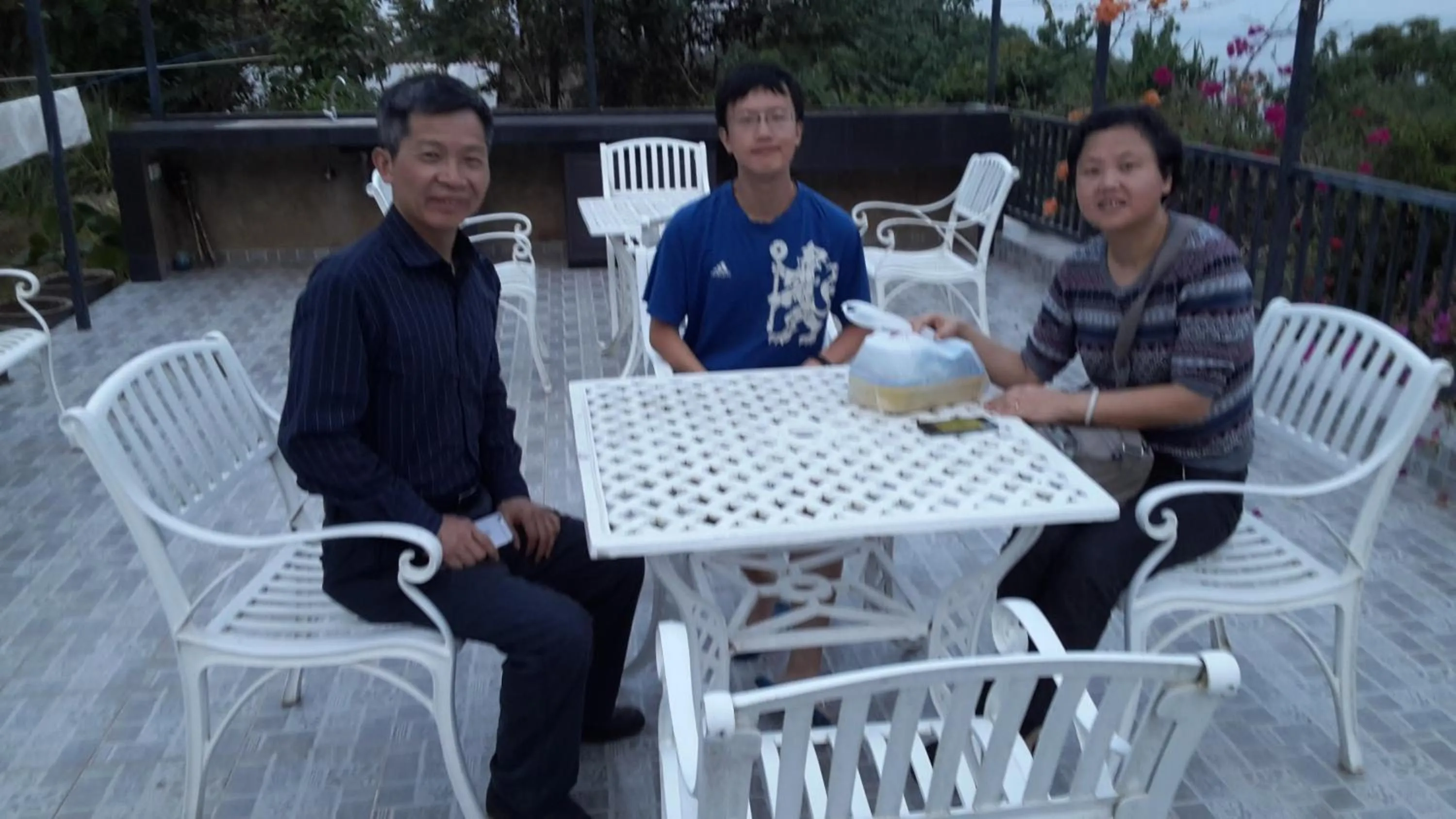 group of guests in Villa Baywatch, Rumassala