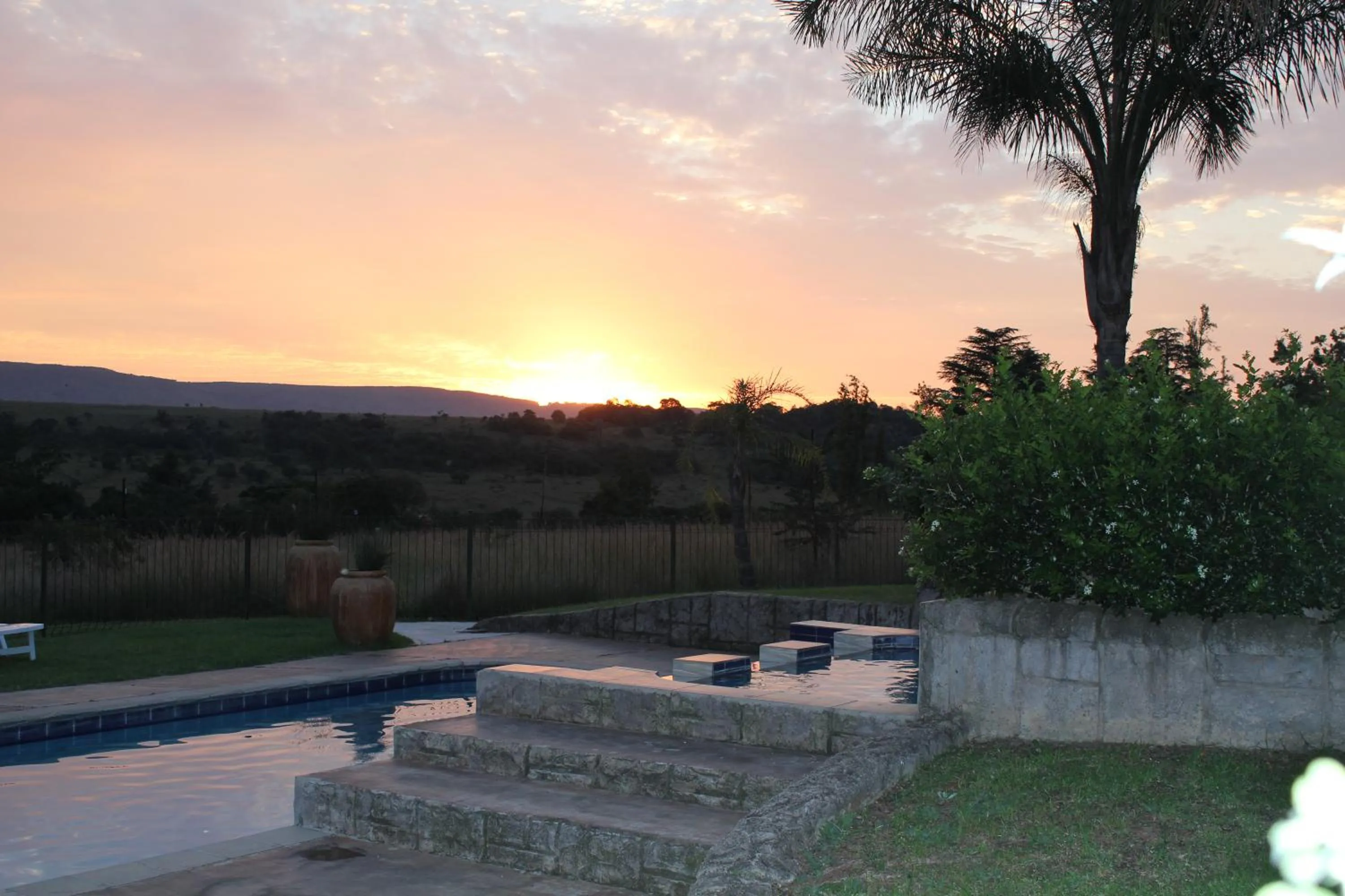 Garden view in Country Park Guest House - Muldersdrift