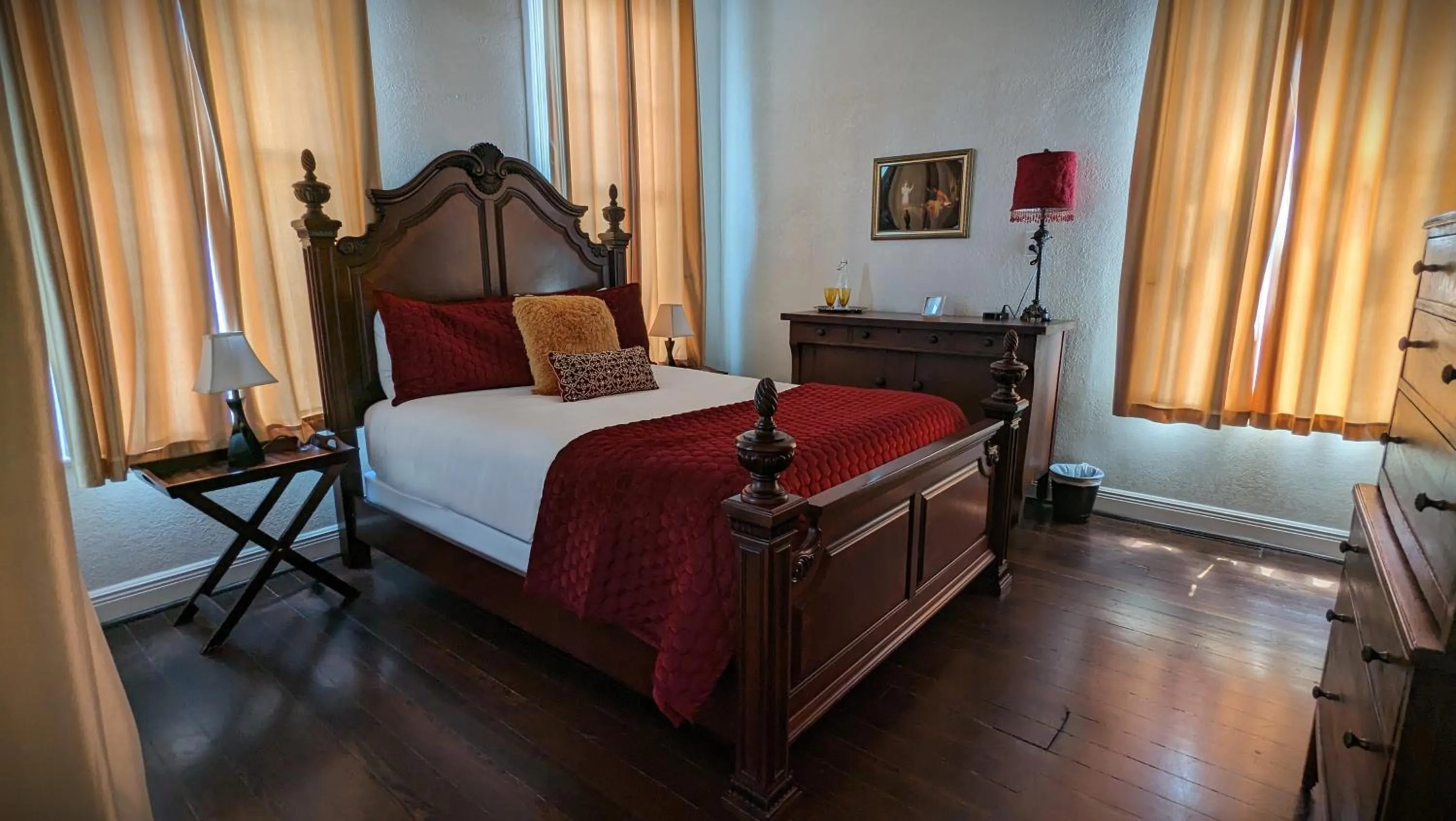 Bedroom, Bed in The 1890 Freeman House