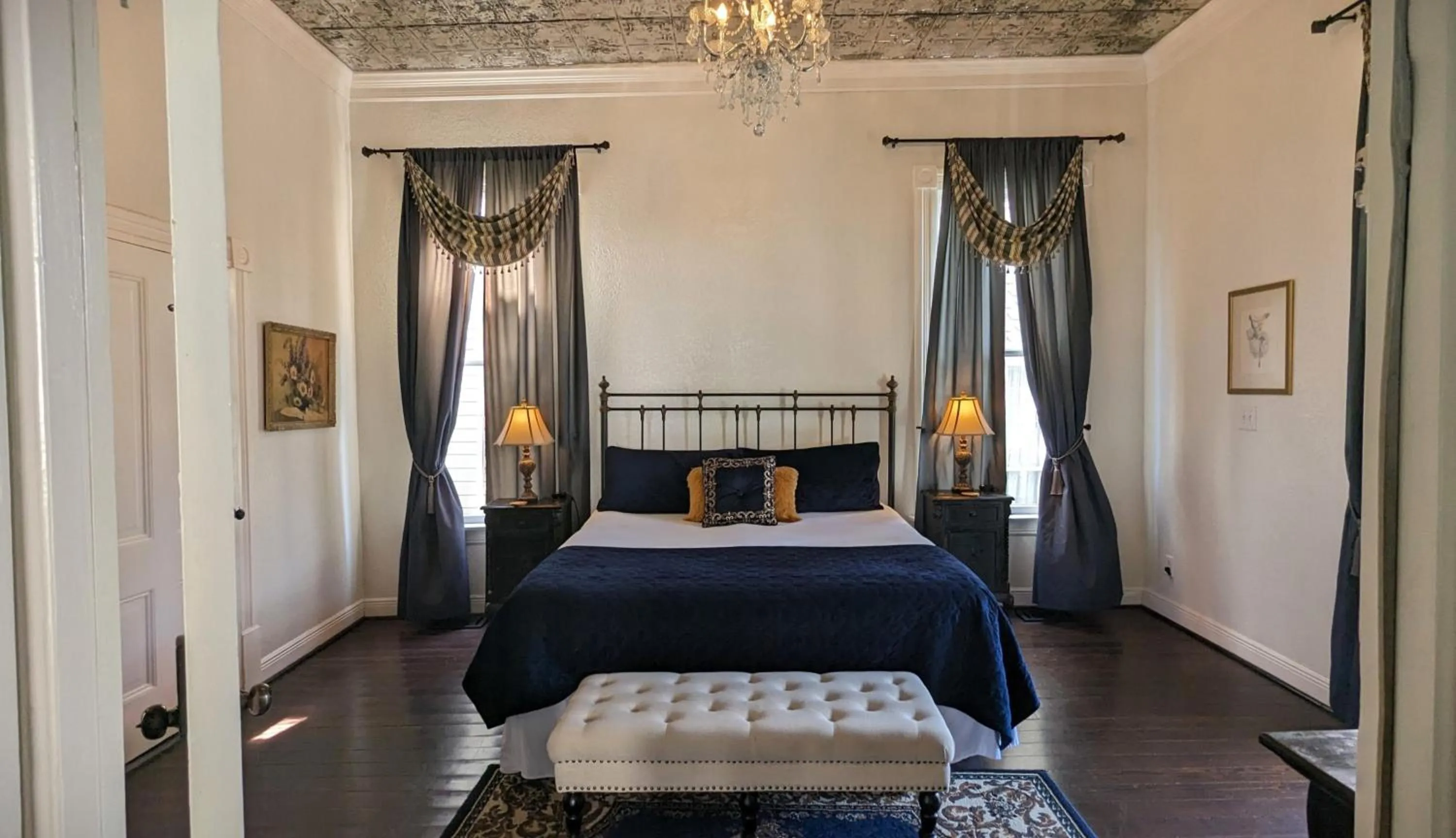 Bedroom, Bed in The 1890 Freeman House