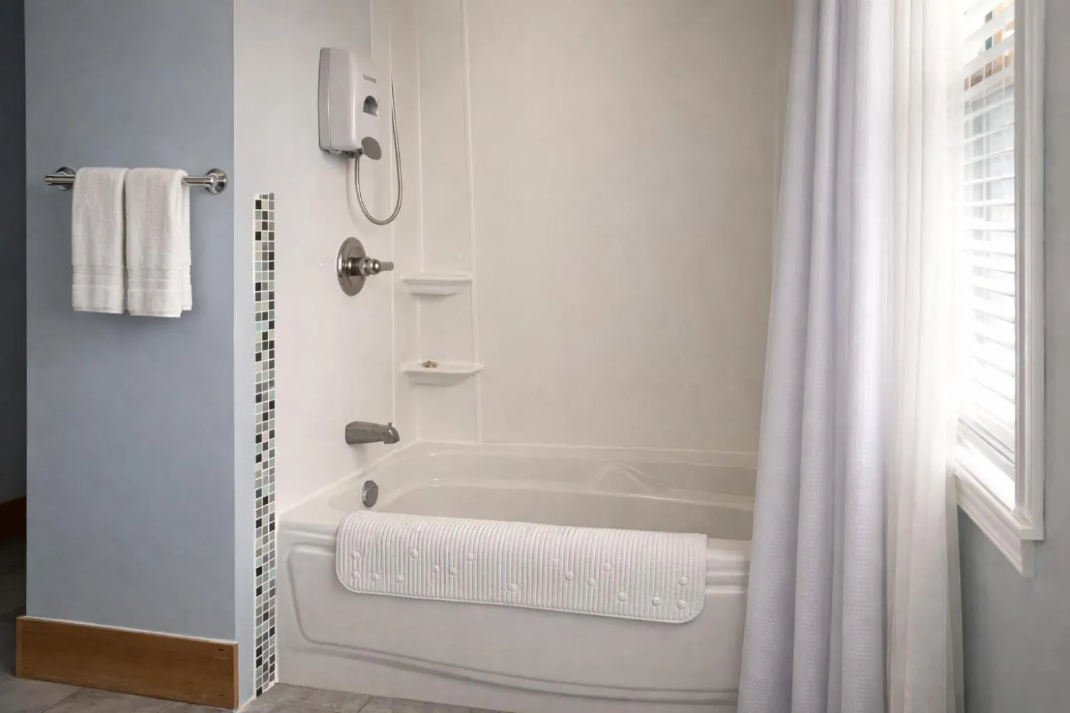 Bathroom in Auberge L'Orpailleur