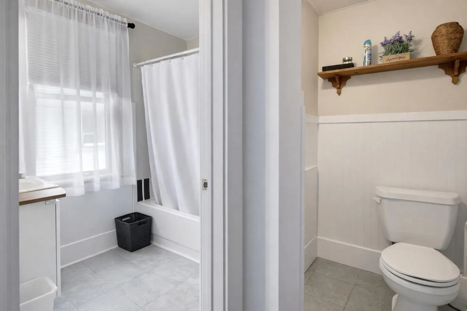 Bathroom in Auberge L'Orpailleur