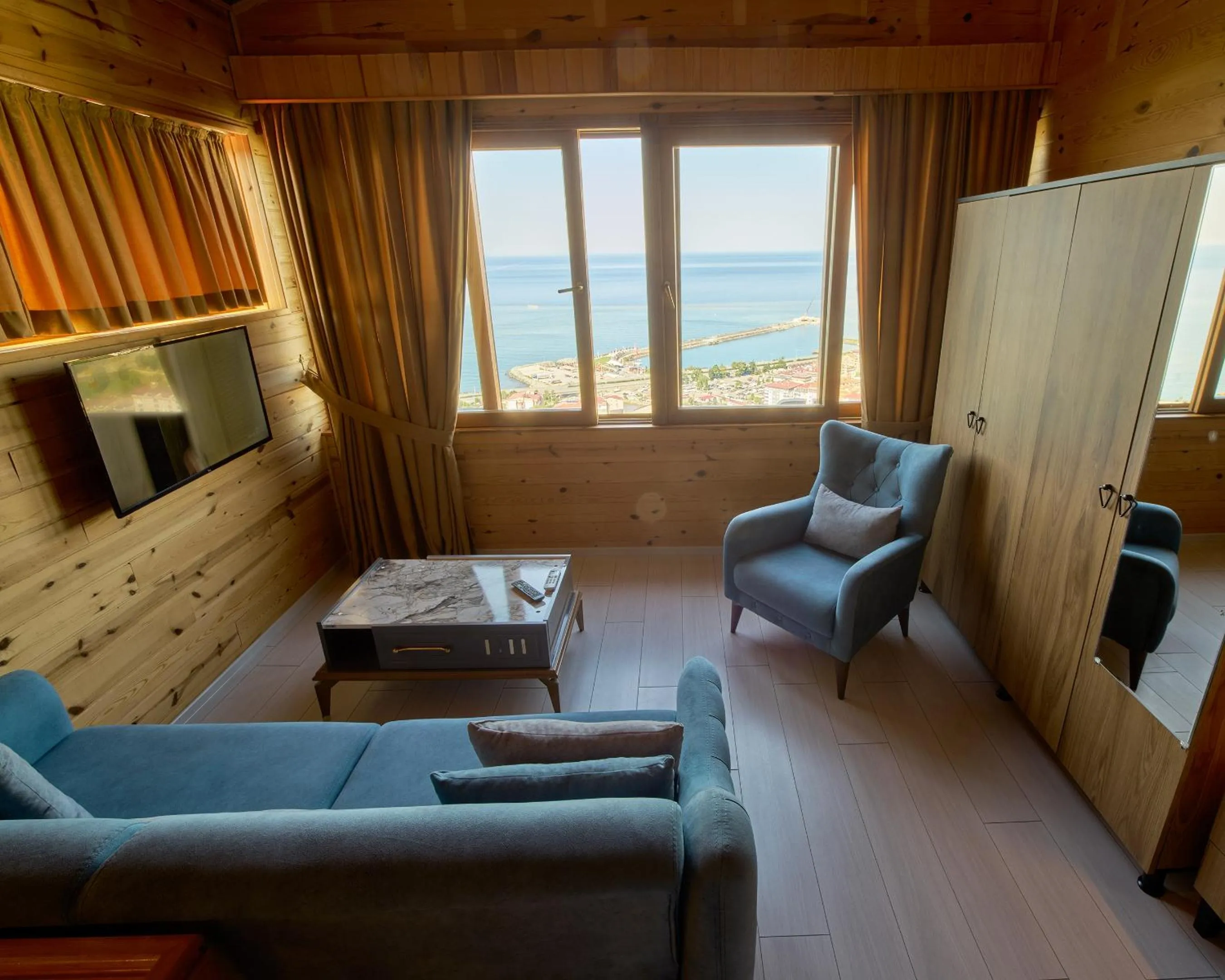 TV and multimedia in Sarı Köşk Hotel