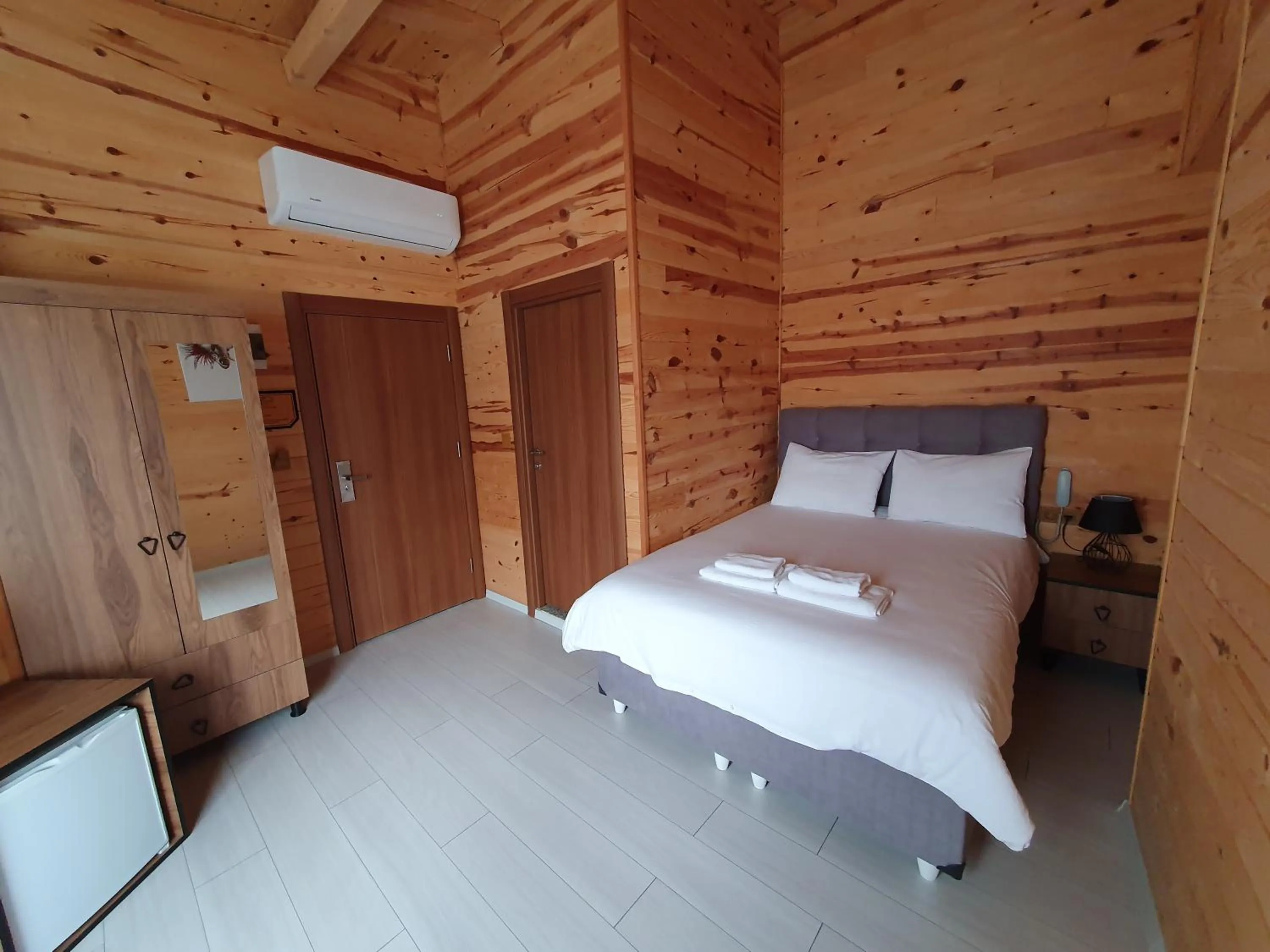 Bed in Sarı Köşk Hotel