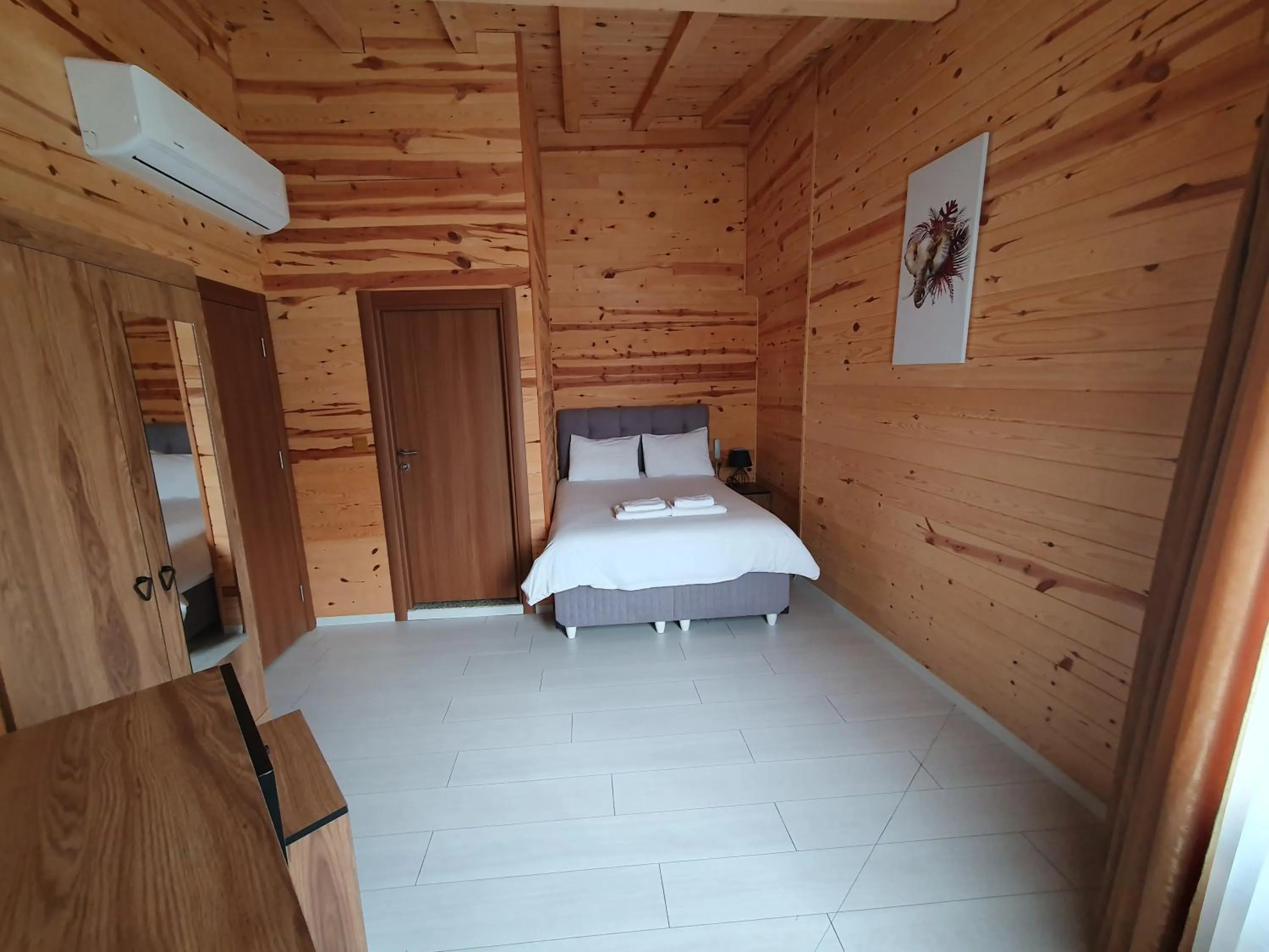 Bed in Sarı Köşk Hotel