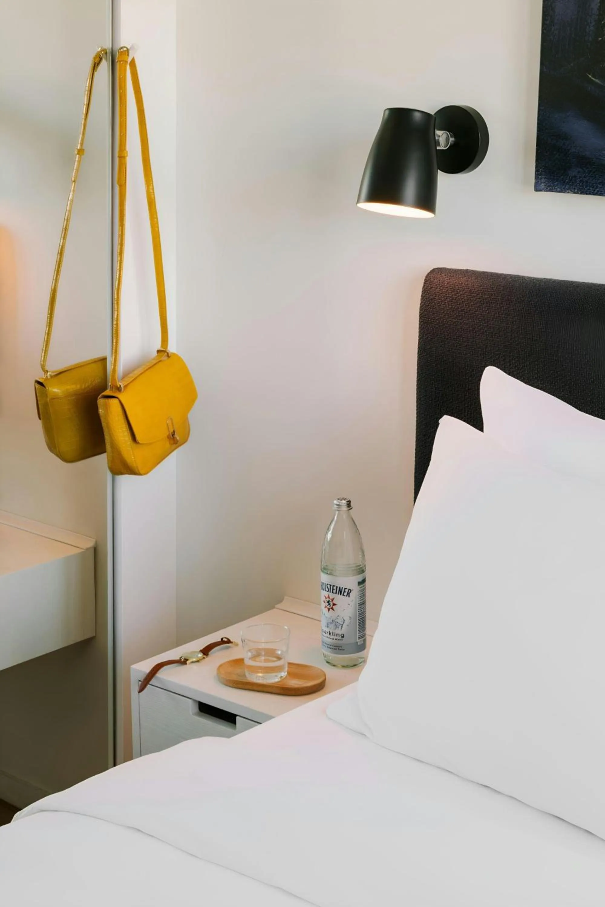 Bedroom, Bed in The Industrialist Hotel Gowanus Brooklyn, Sonder by Marriott Bonvoy