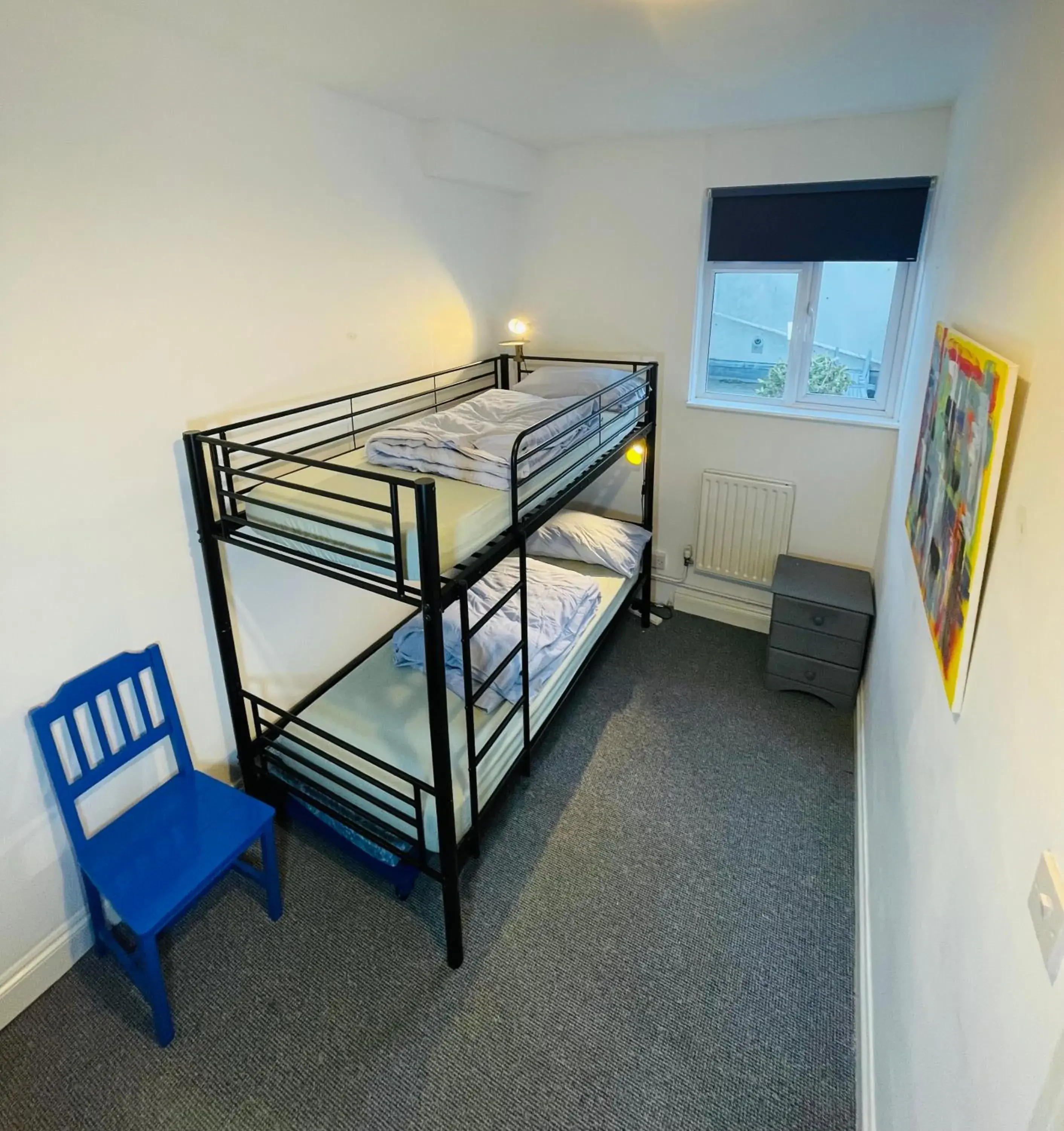 Standard Twin Room with Shared Bathroom in Ocean Backpackers self-catering hostel Standard Twin Room with Shared Bathroom in Ocean Backpackers self-catering hostel