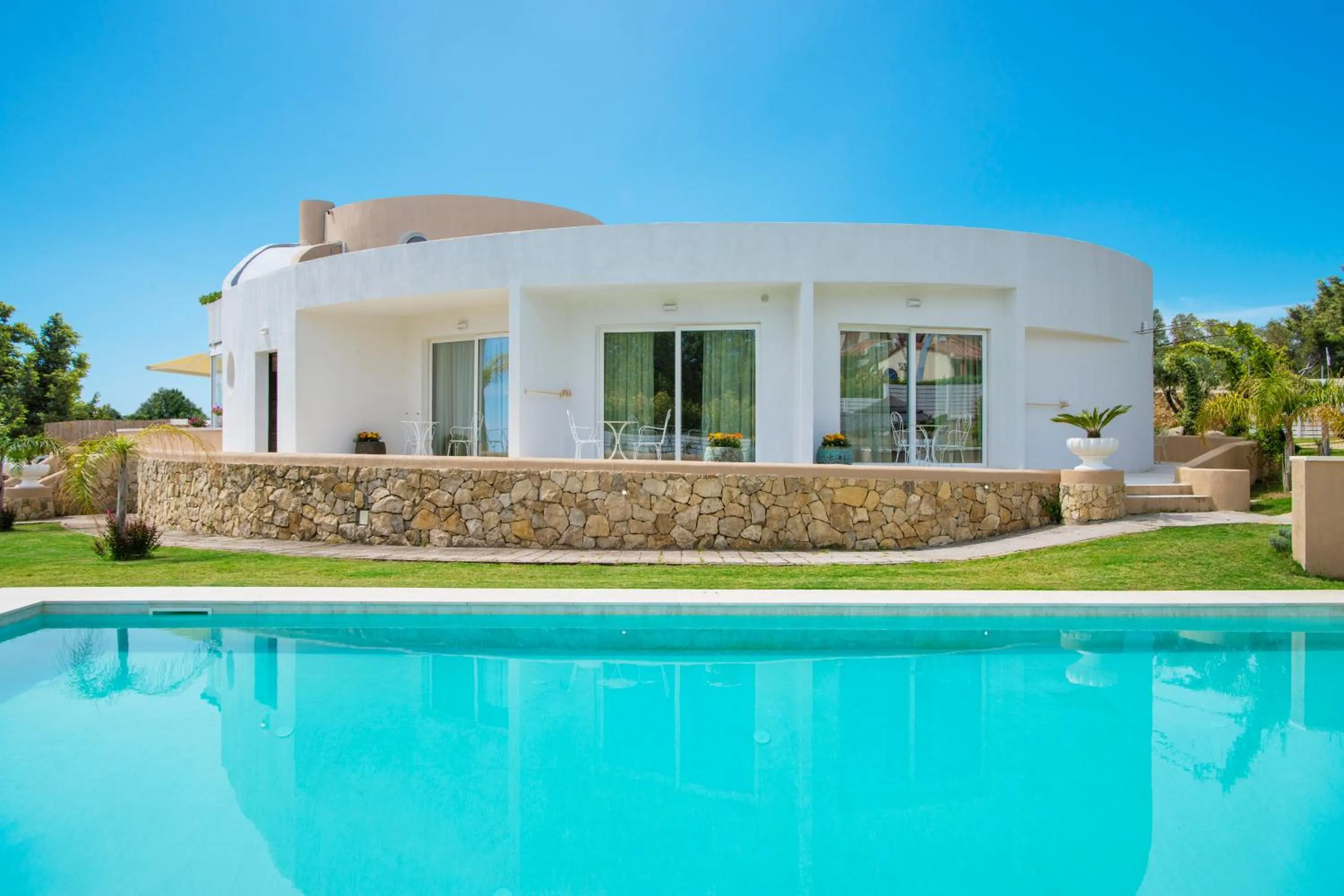 Property building in Villa Escargot Luxury in Costa Rei Beach