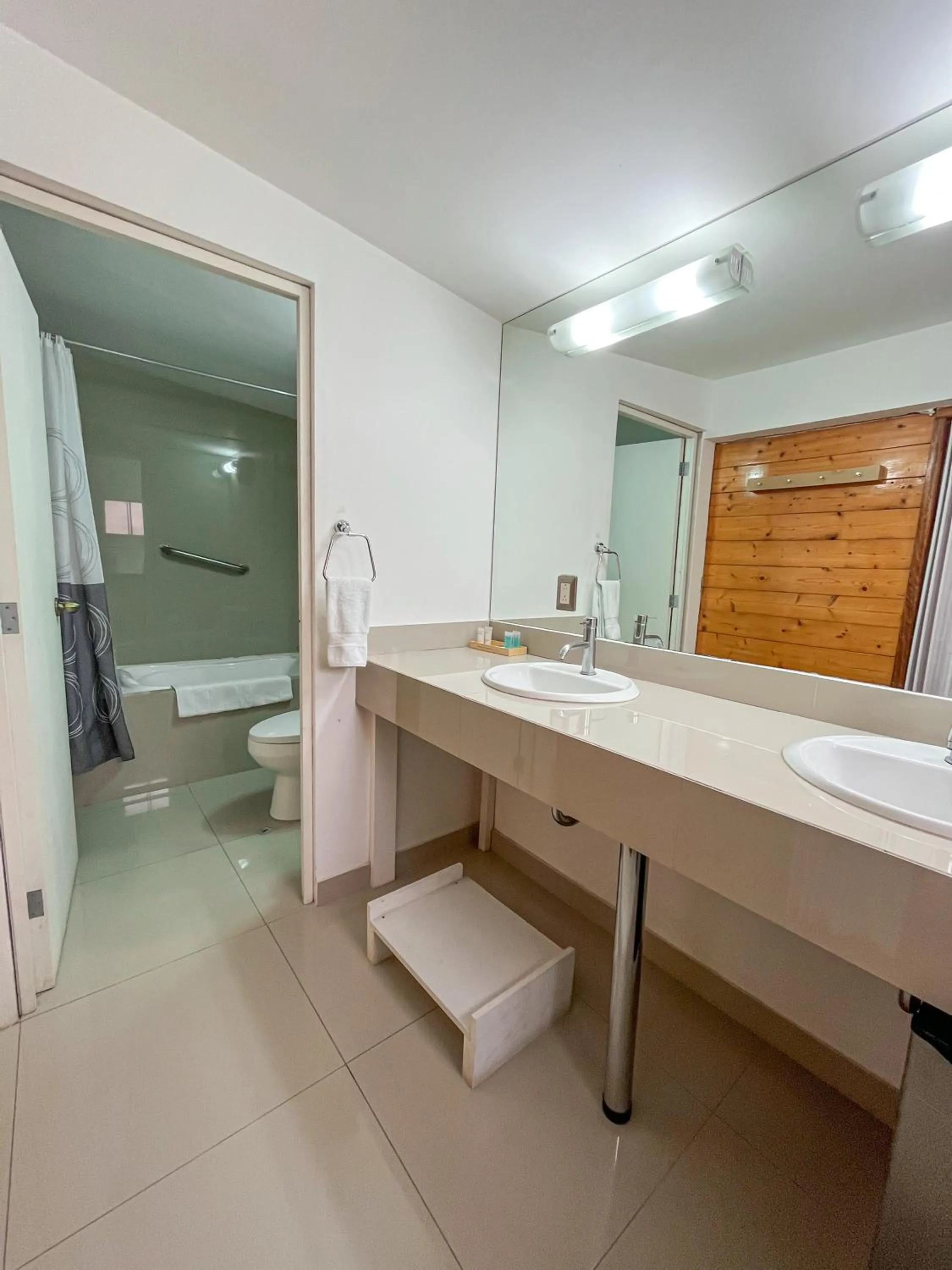 Bathroom in VPX Hoteles Cieneguilla