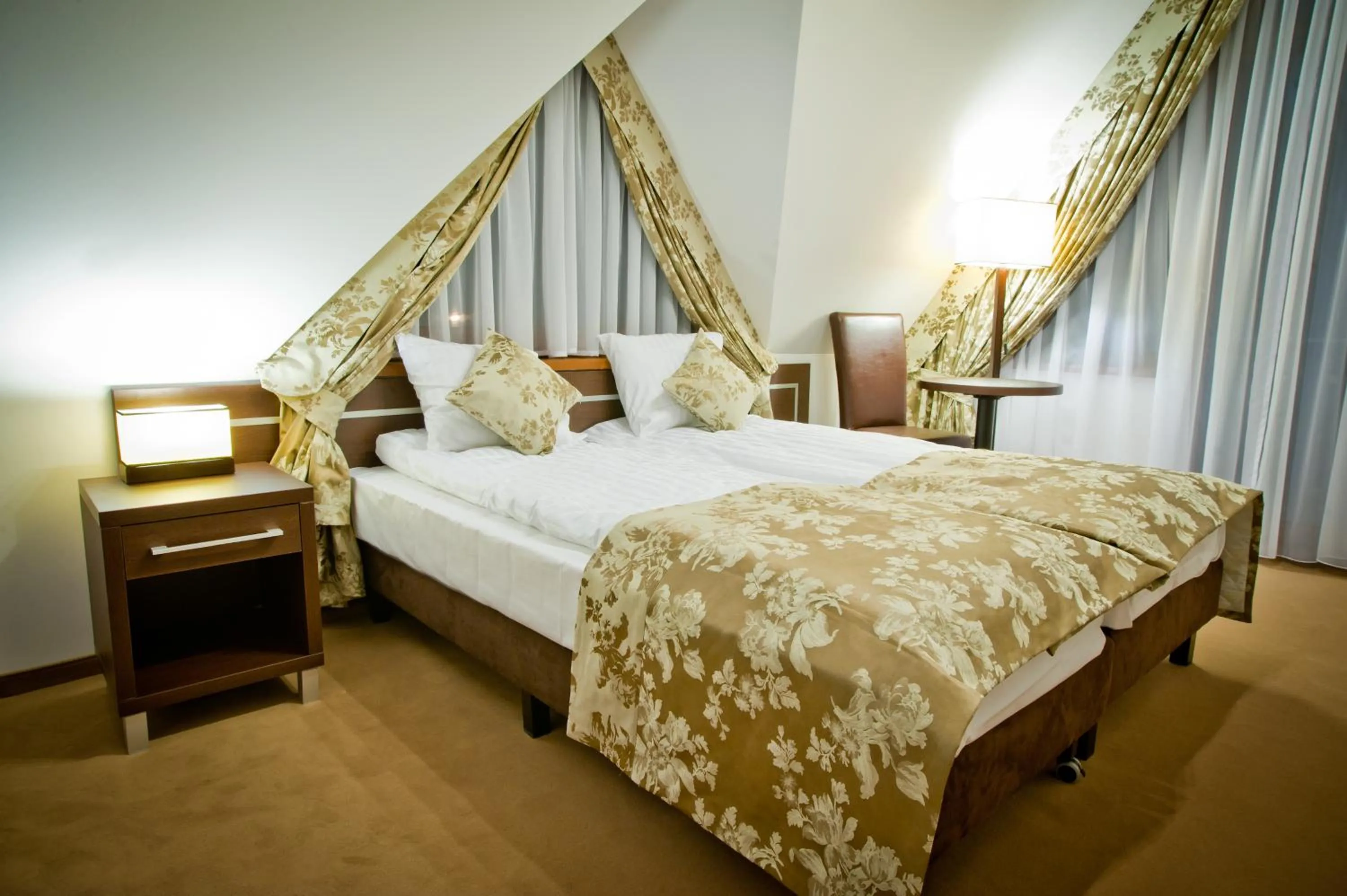 Balcony/Terrace, Bed in Apartamenty Rubin