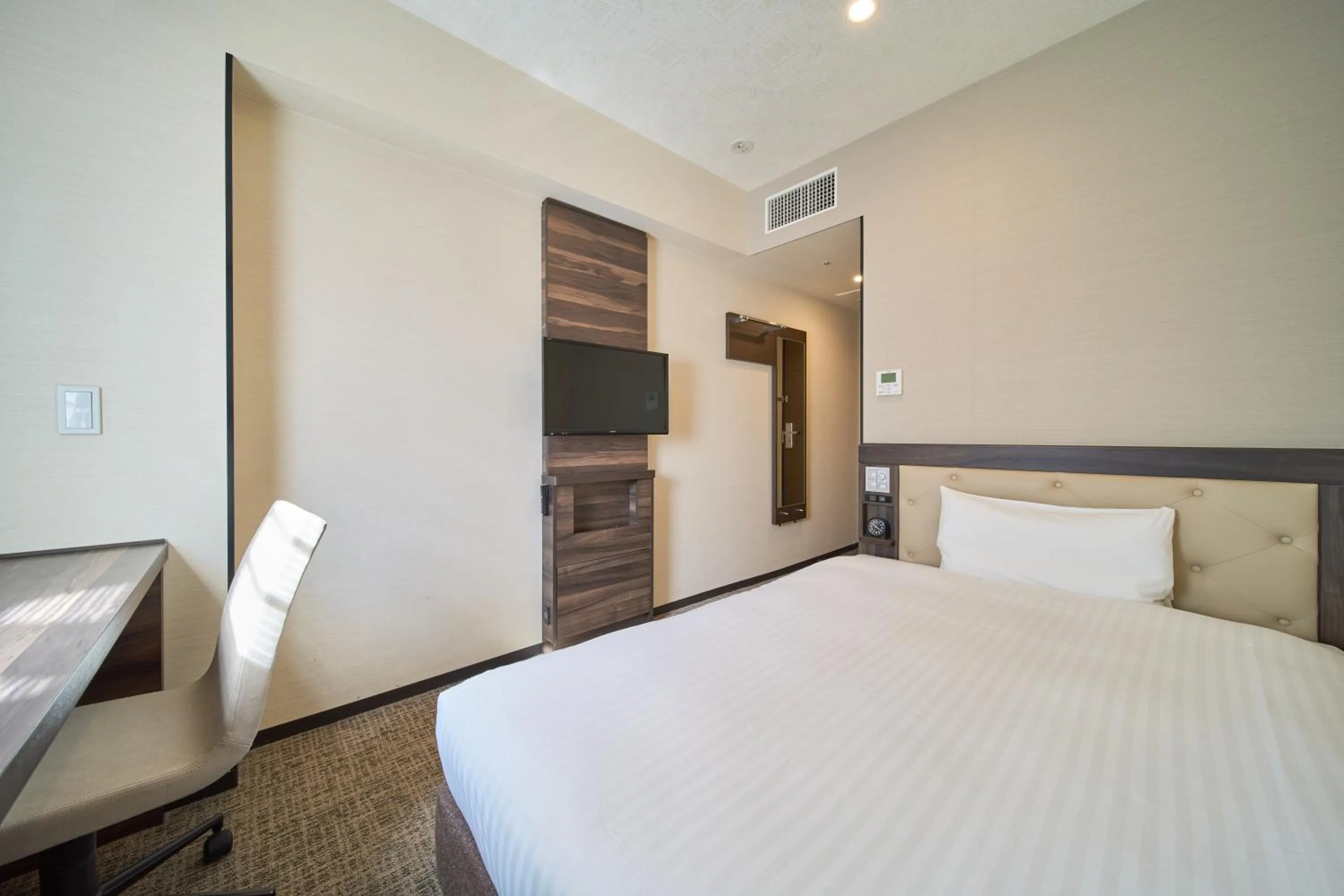 Bed in Via Inn Umeda