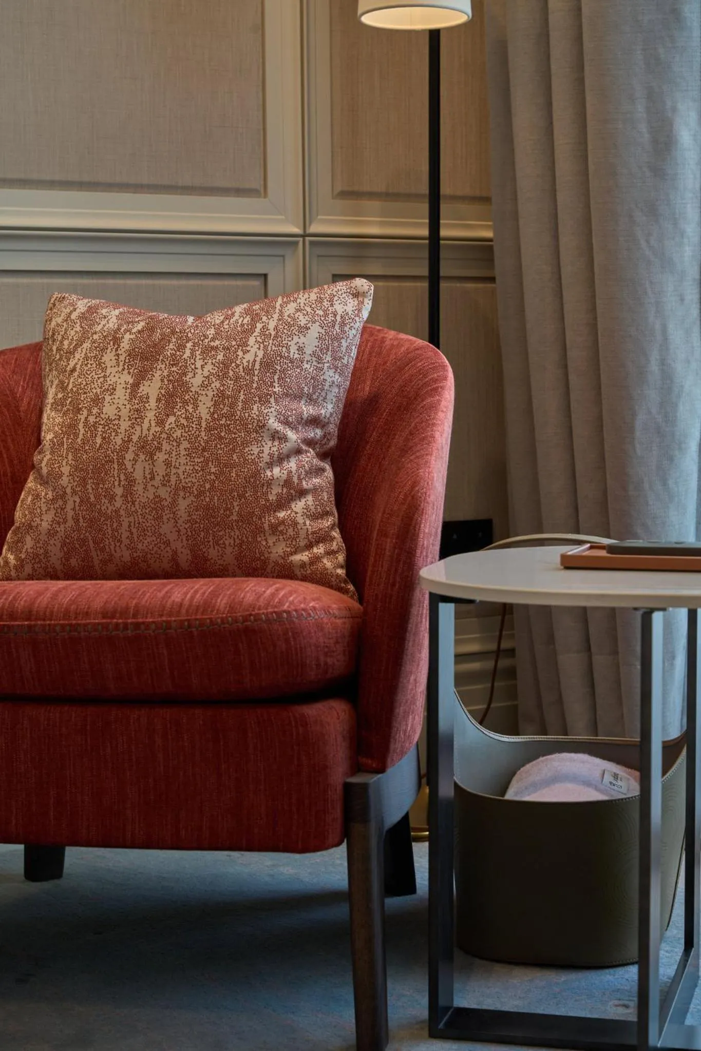 Bedroom in Mandarin Oriental Palace, Luzern