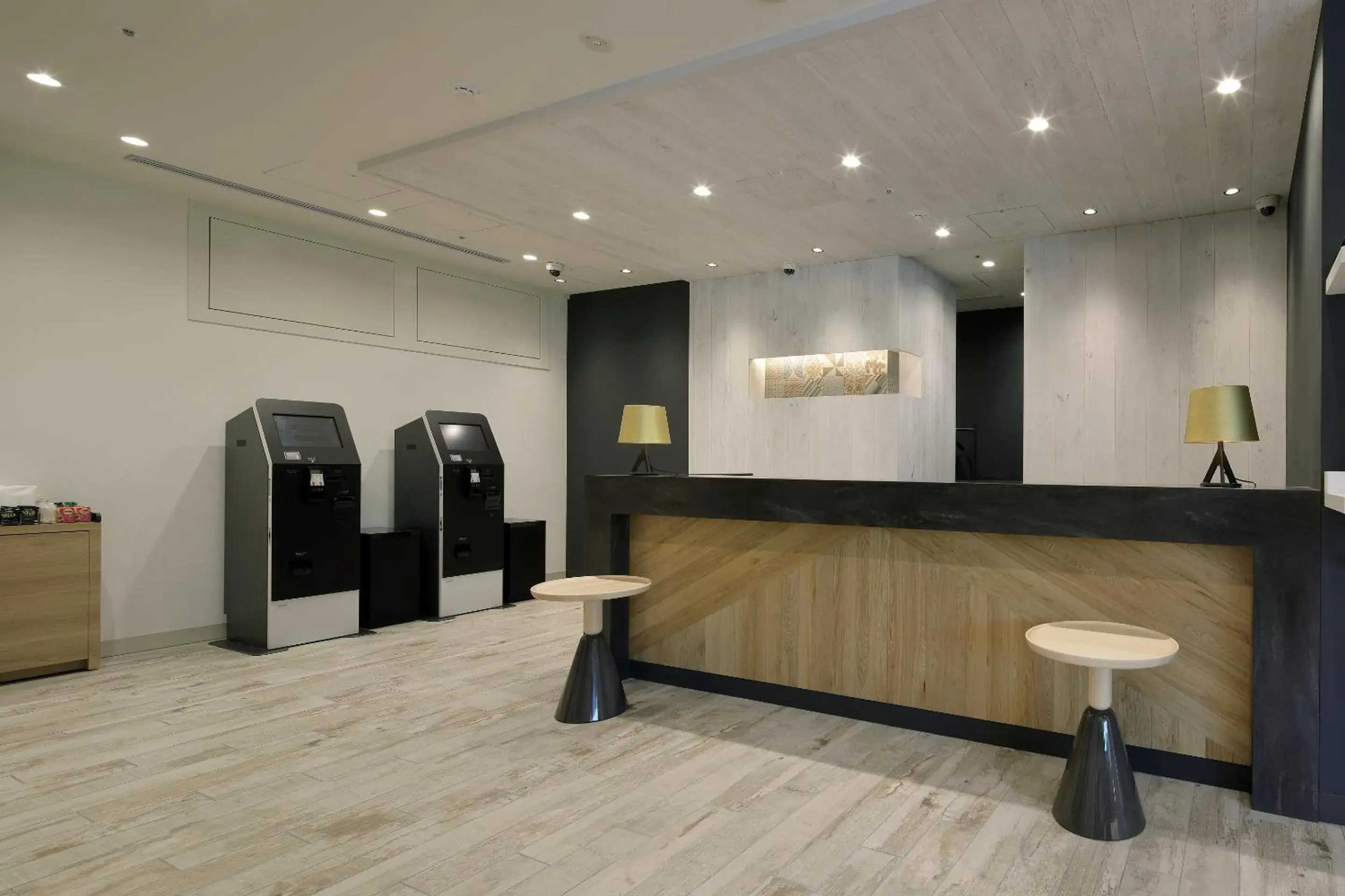 Lobby or reception in Via Inn Shin Osaka Shomenguchi Lobby or reception in Via Inn Shin Osaka Shomenguchi