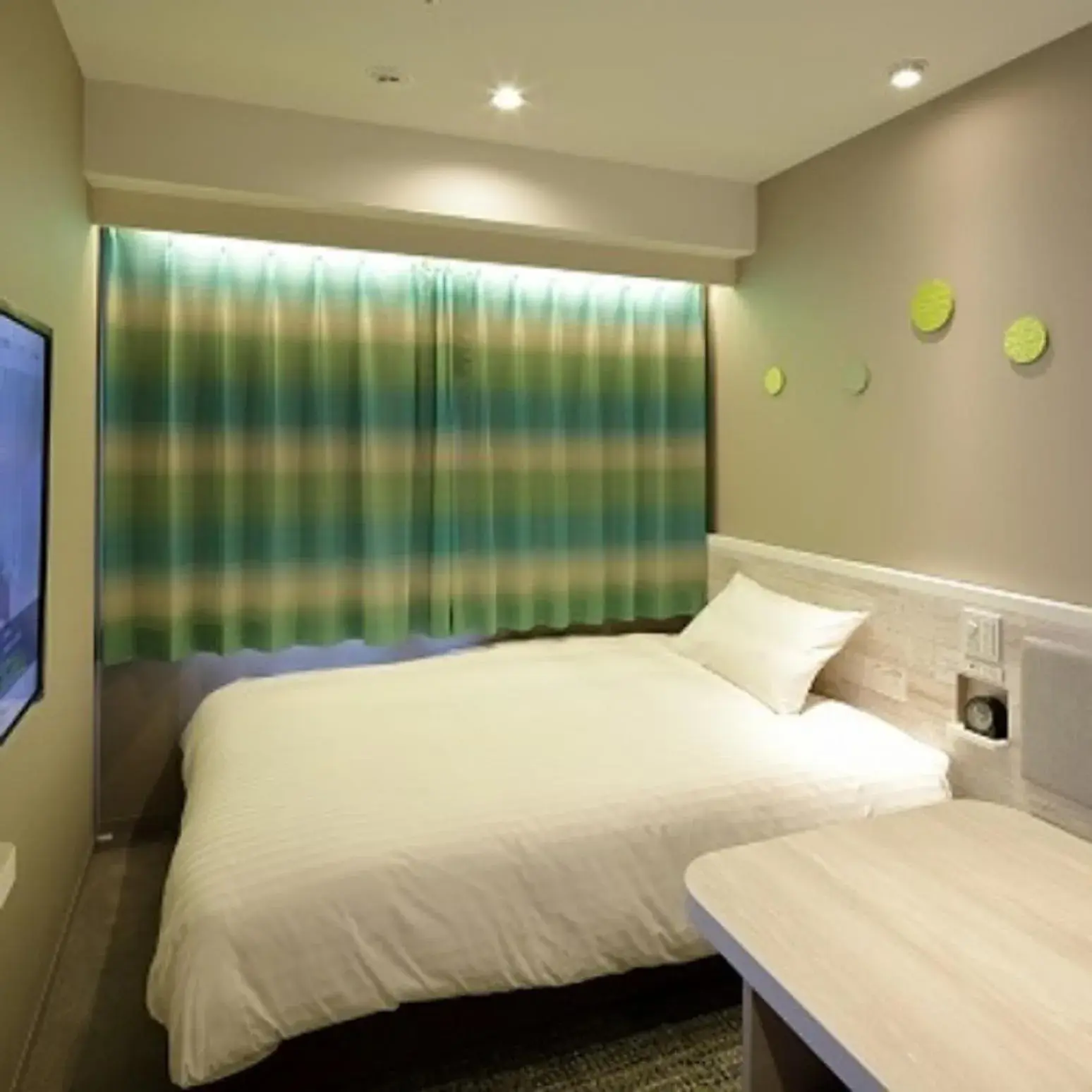 Bed in Via Inn Shin Osaka Shomenguchi Bed in Via Inn Shin Osaka Shomenguchi