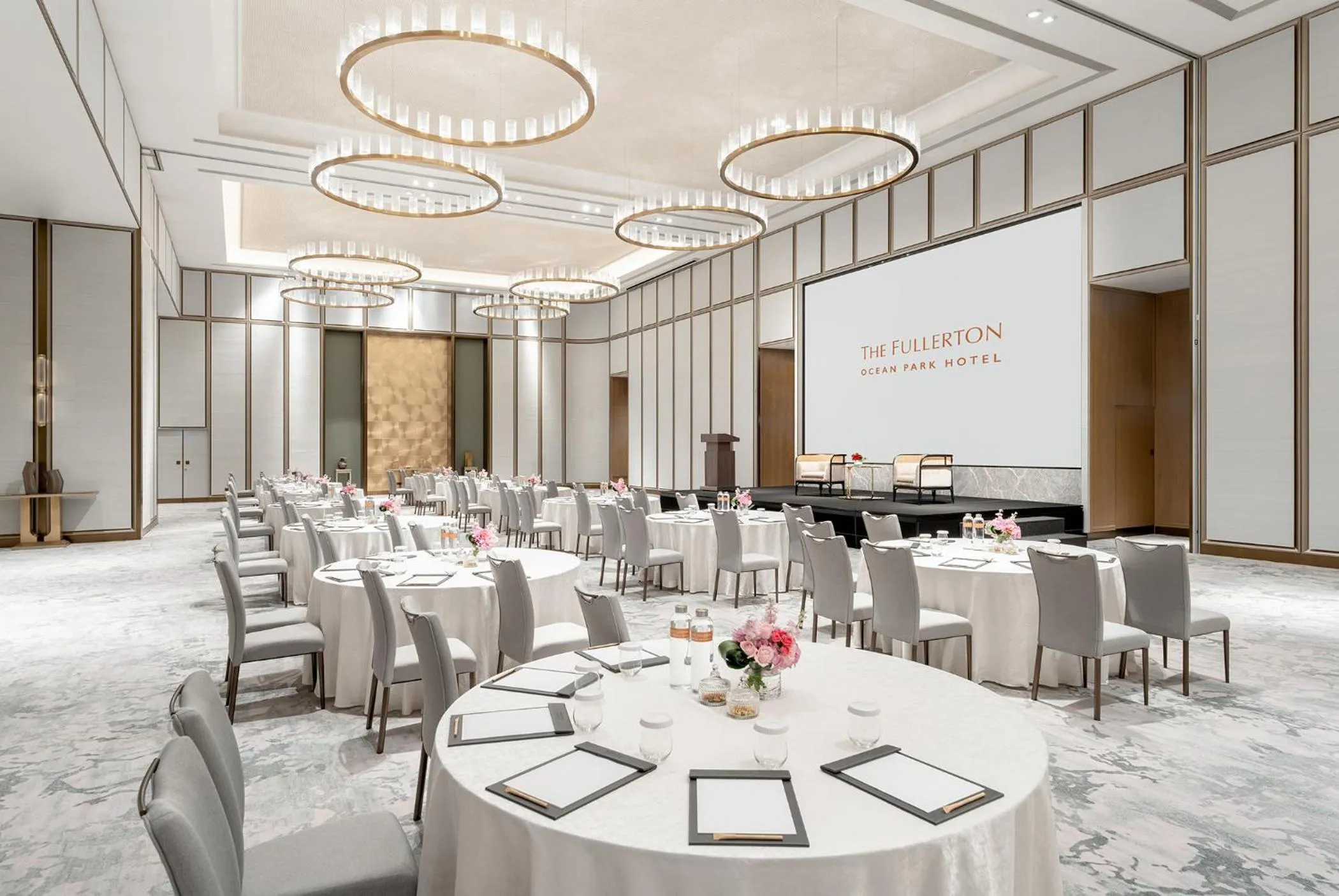 Banquet/Function facilities in The Fullerton Ocean Park Hotel Hong Kong