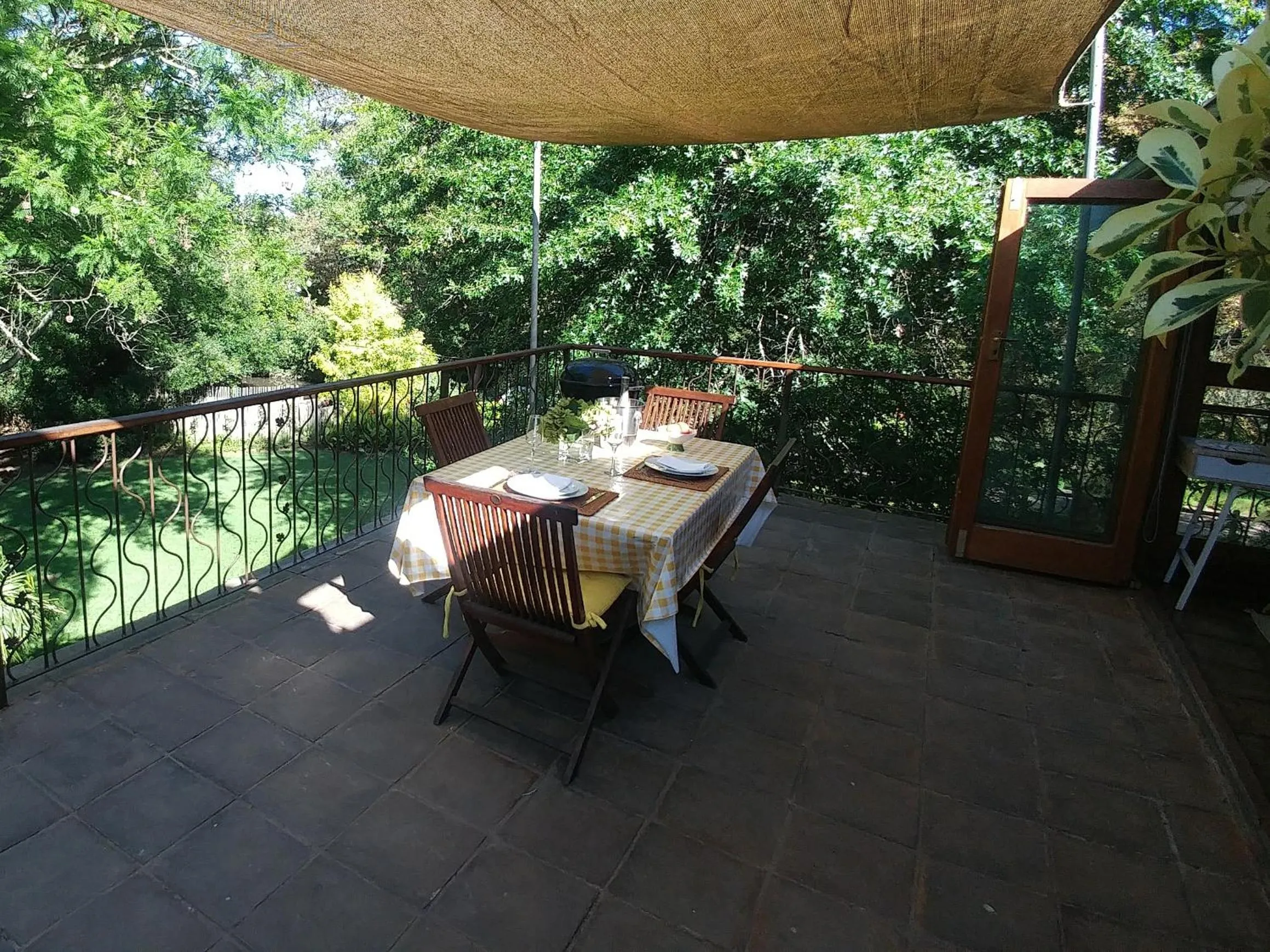 Balcony/Terrace in Aan De Vliet Guest House