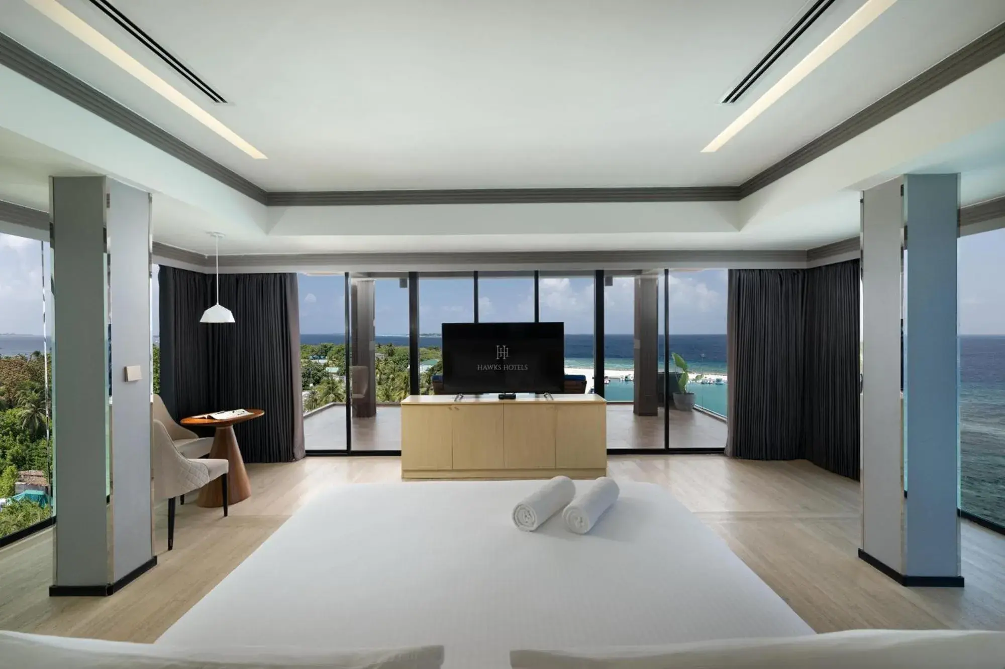 View (from property/room), Bed in Swarn by Hawks Hotels Kamadhoo Baa Atoll View (from property/room), Bed in Swarn by Hawks Hotels Kamadhoo Baa Atoll