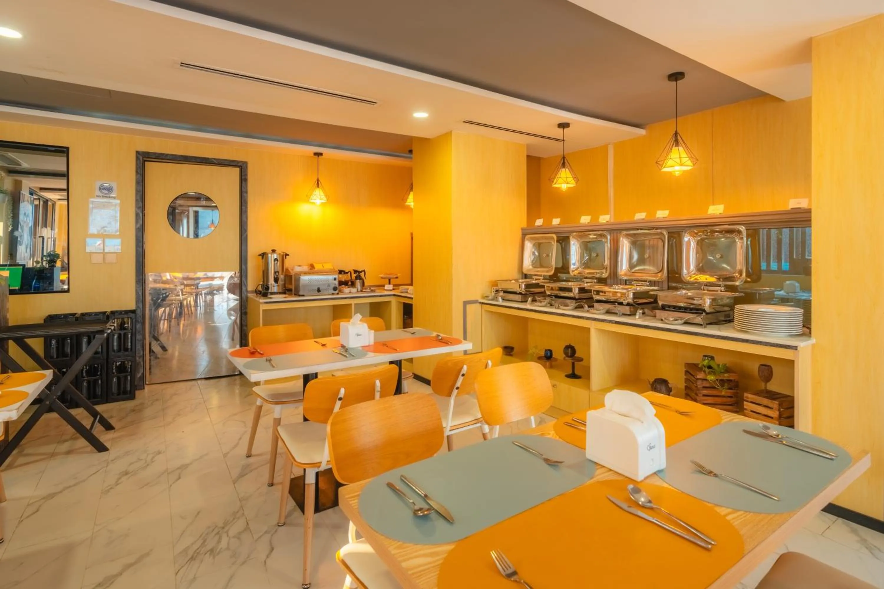 Restaurant/places to eat in Swarn by Hawks Hotels Kamadhoo Baa Atoll