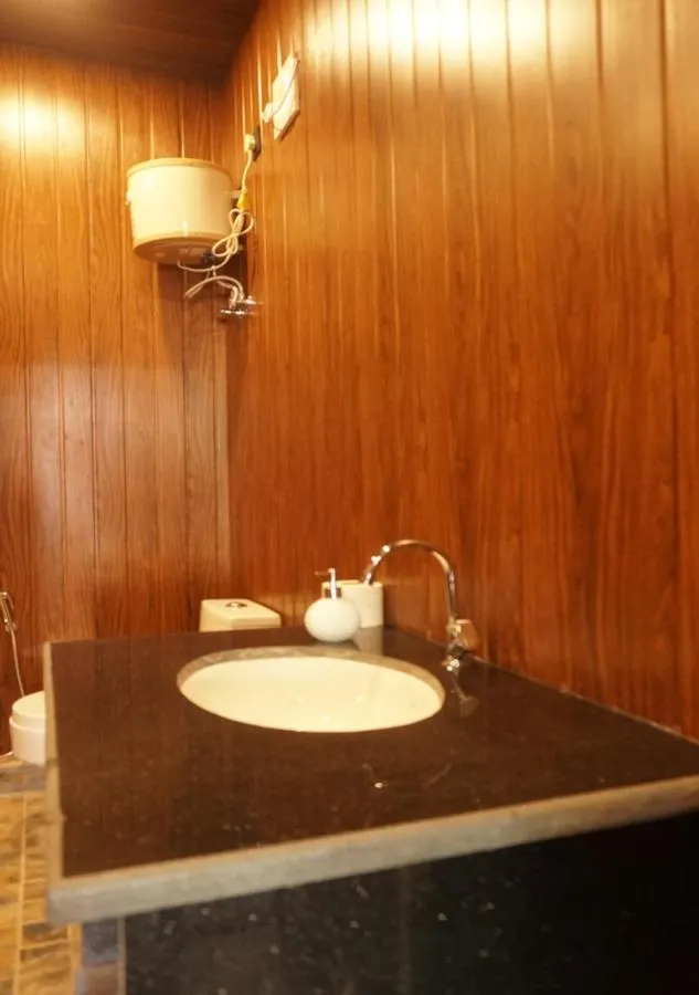 Toilet in Whiteflower Cottages Vagator