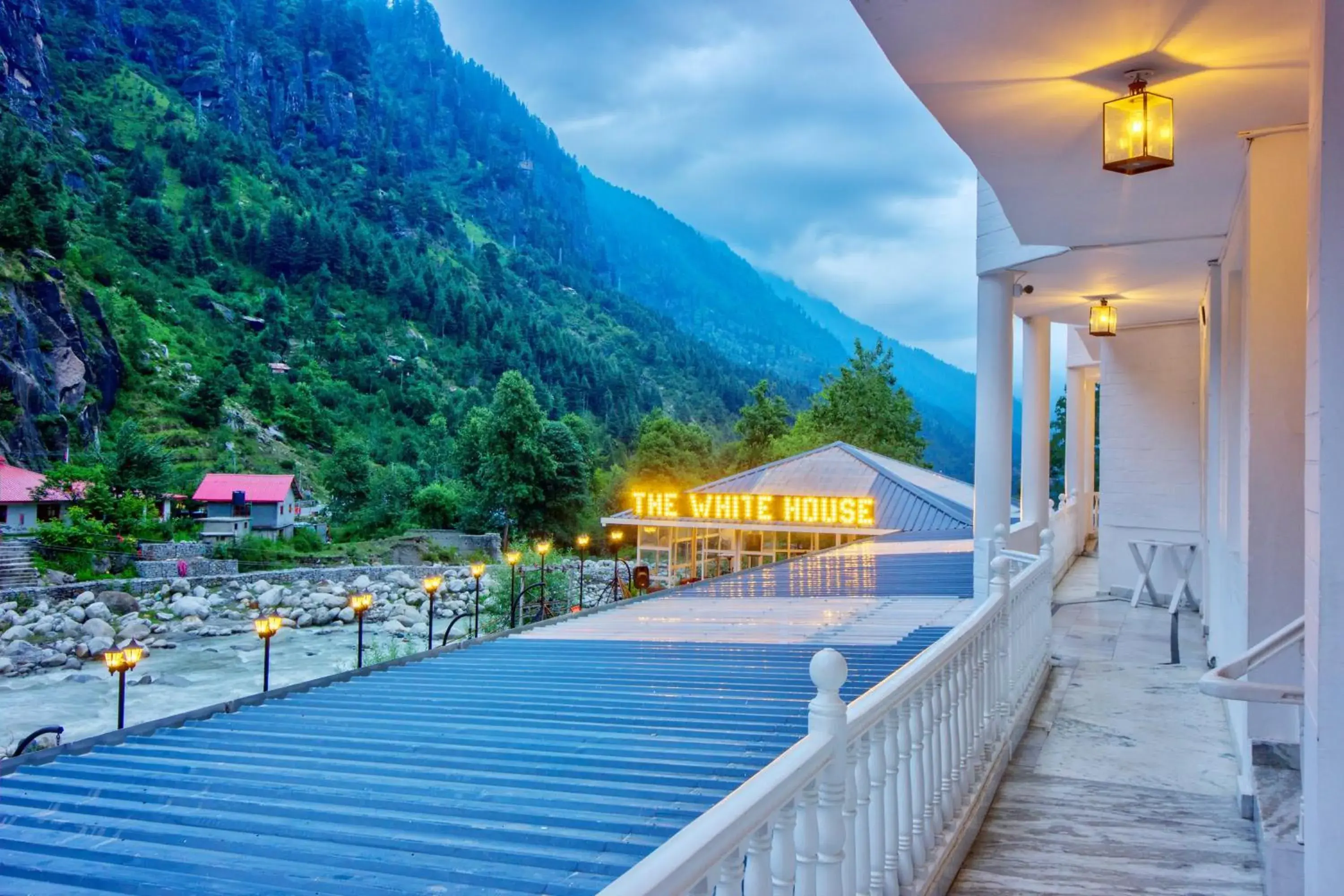 View (from property/room) in PARADISE-The Whitehouse Cafe View (from property/room) in PARADISE-The Whitehouse Cafe