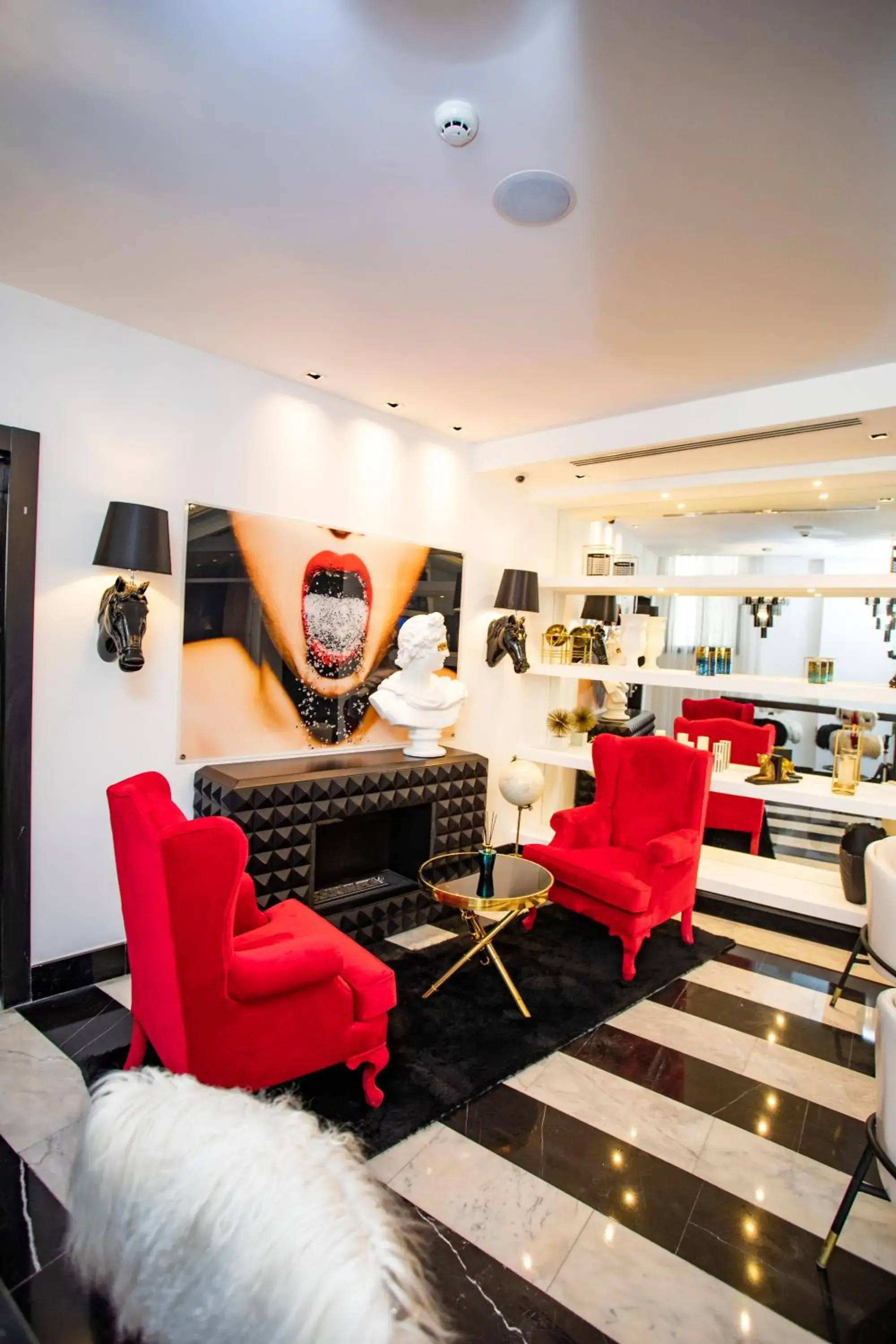 Lobby or reception in Hotel Philosophy Lobby or reception in Hotel Philosophy