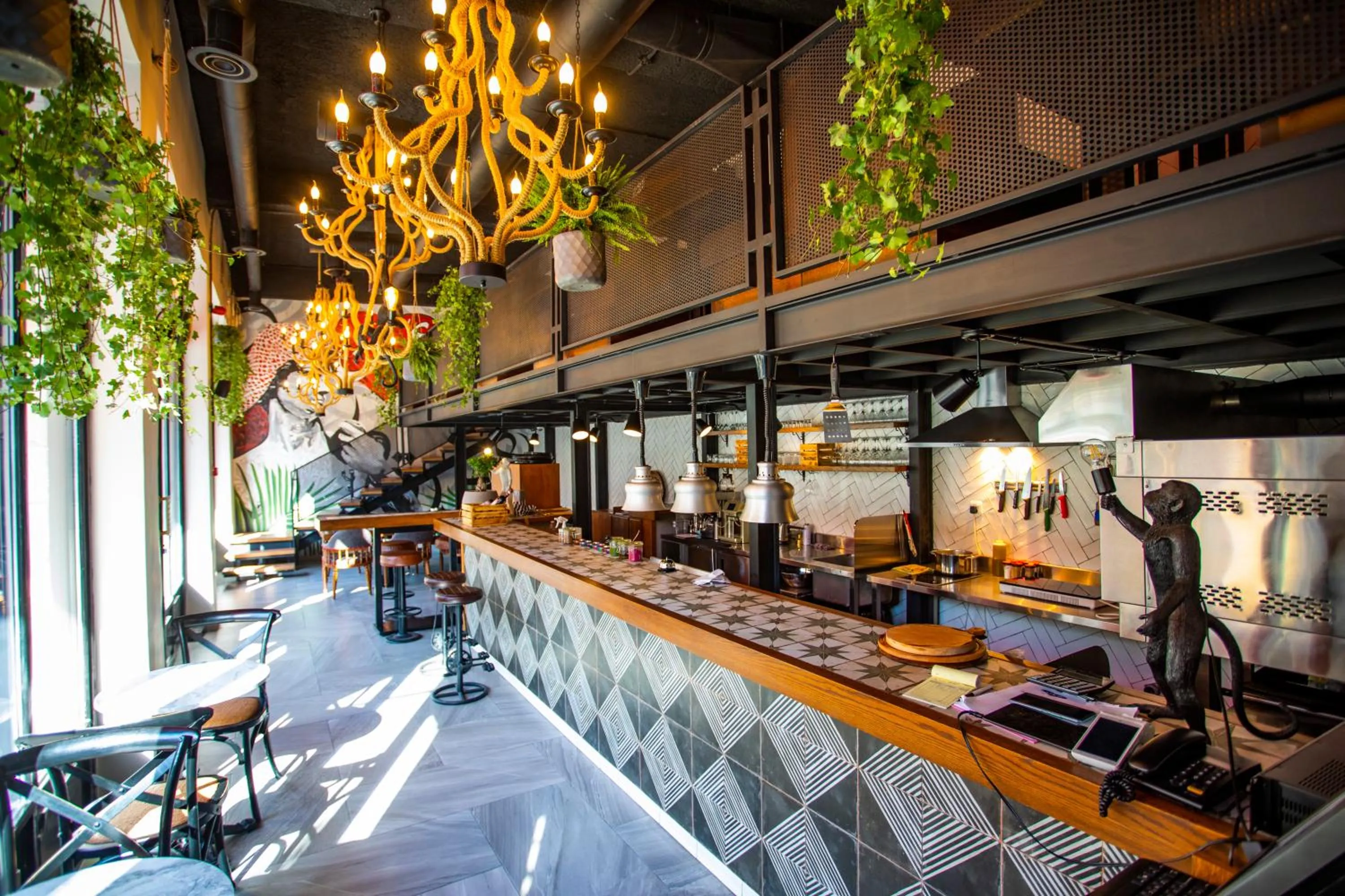 Restaurant/places to eat in Hotel Philosophy