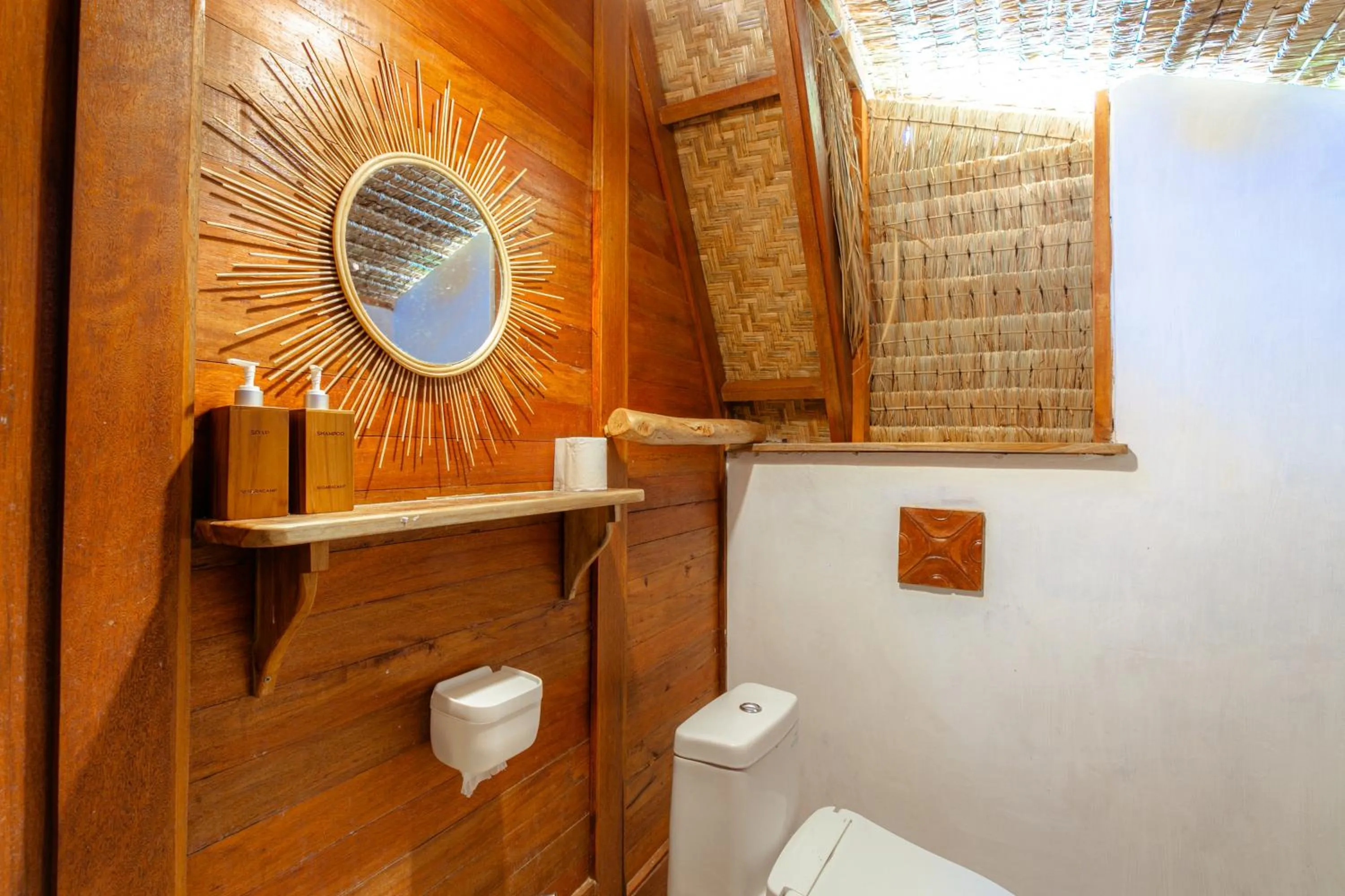 Shower in Segara Camp Kintamani