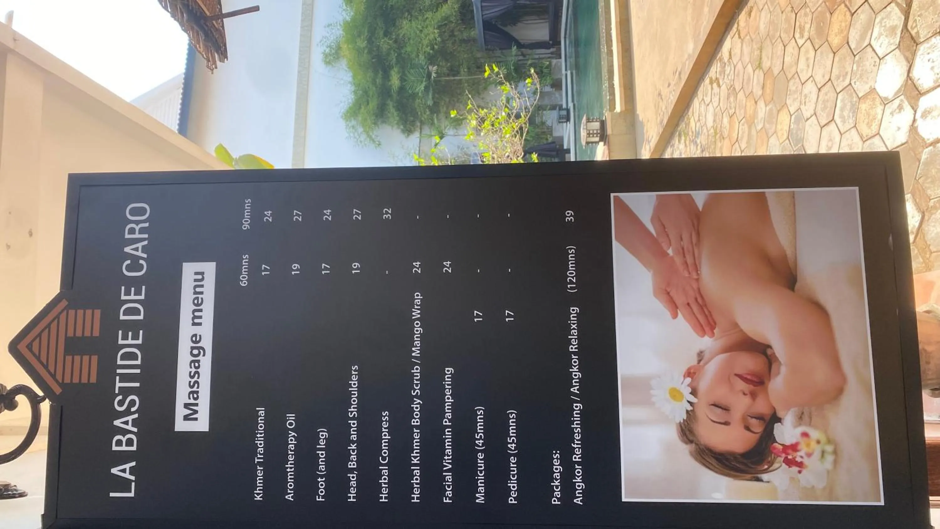 Spa and wellness centre/facilities in La Bastide de Caro