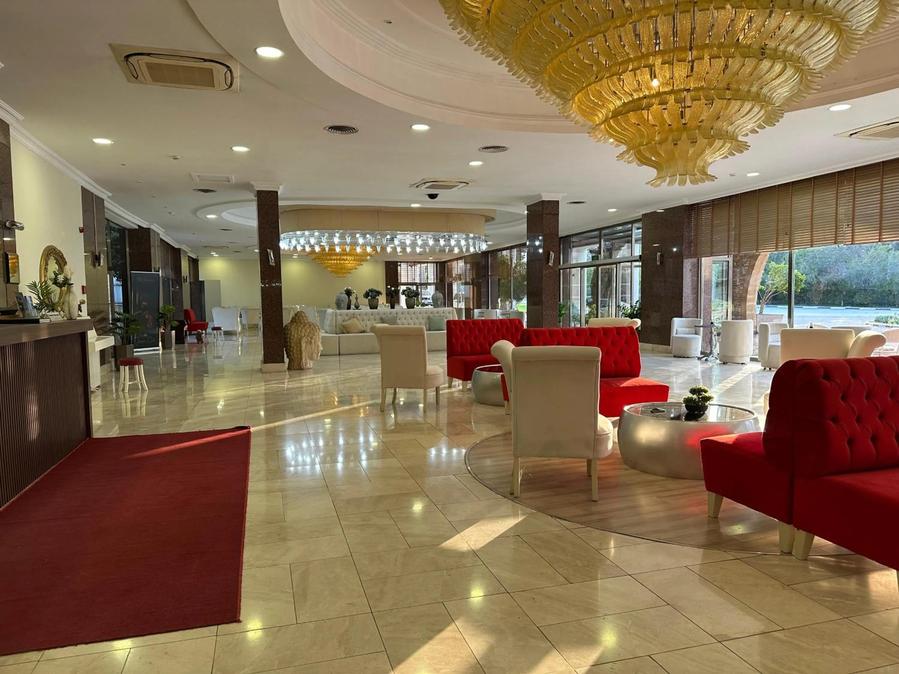 Jasmine Court Hotel & Casino