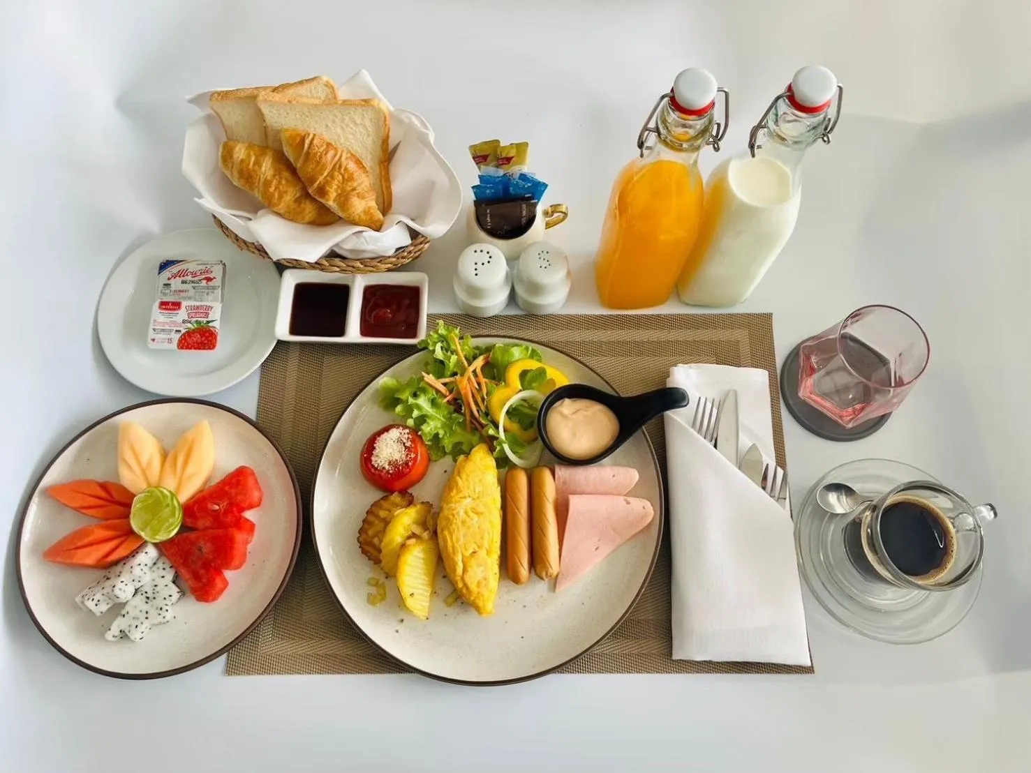 Breakfast in Thaya Hotel Bangkok