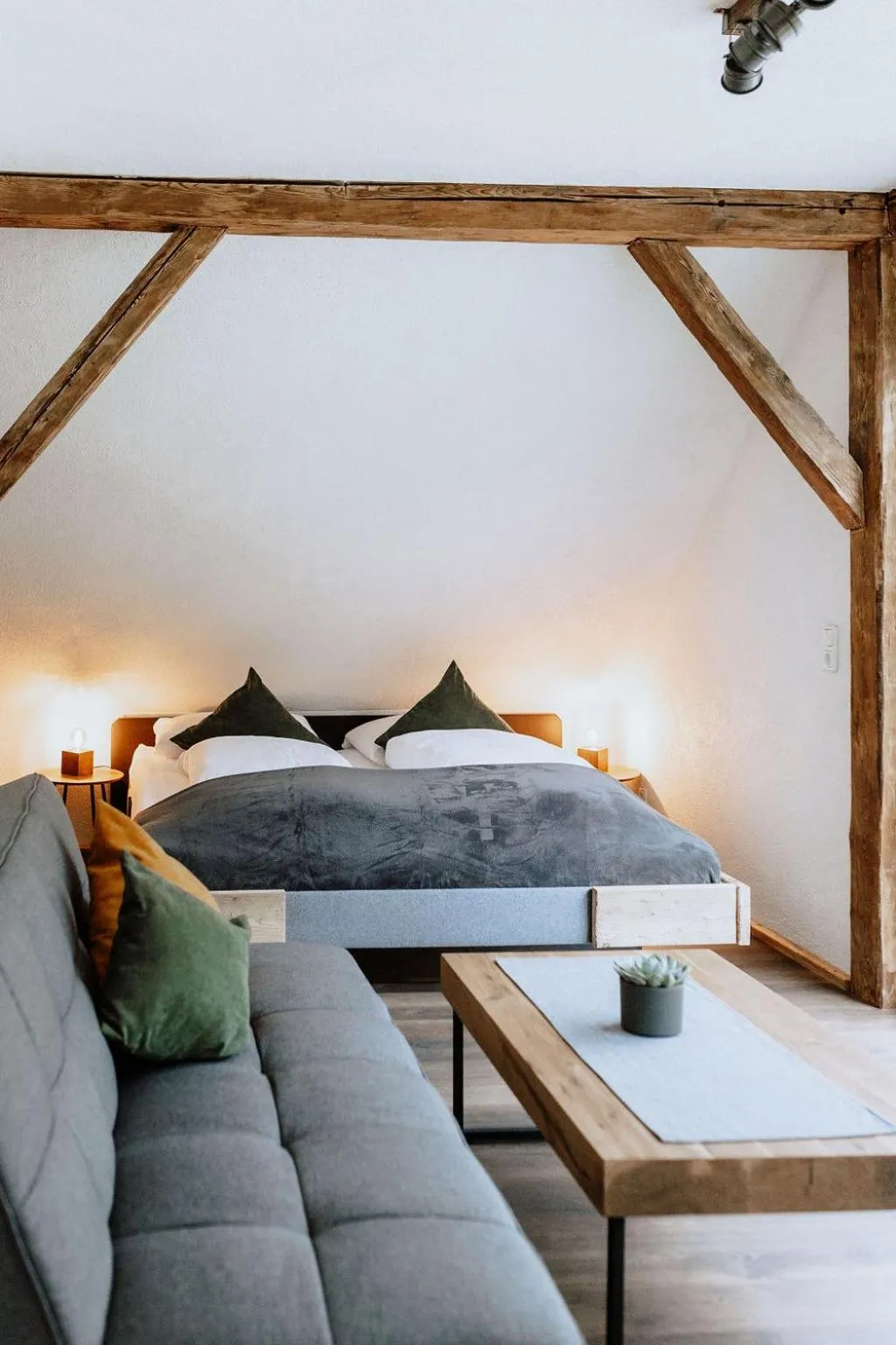 Bed in Das Schutzhaus-Bed and Breakfast-Dein Basislager im Salzkammergut