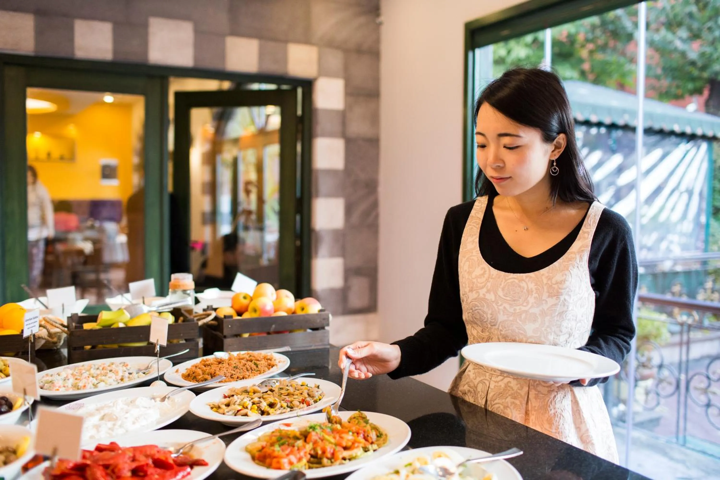 Restaurant/places to eat in Garden House Hotel - Special Class