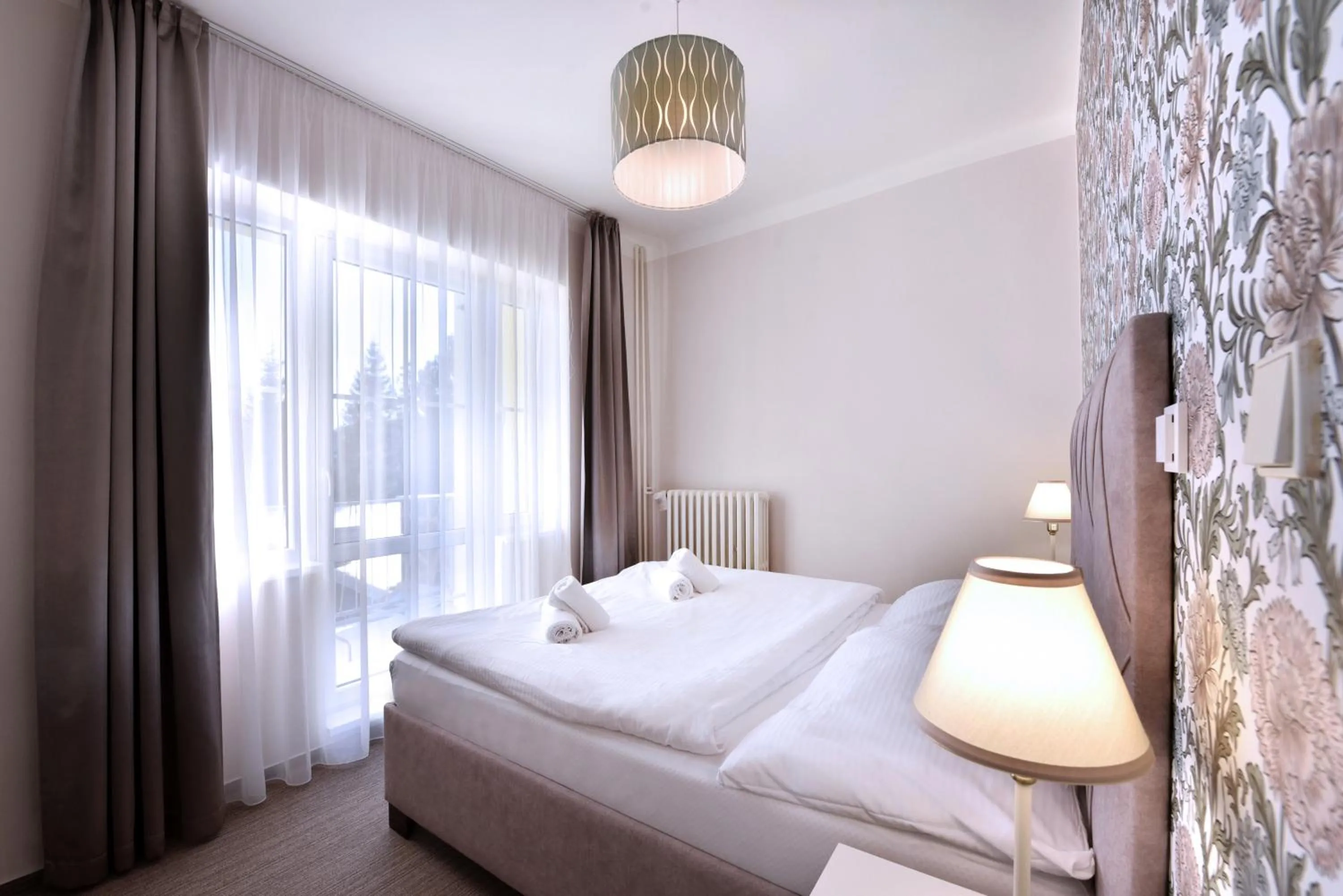 Photo of the whole room, Bed in APLEND Hotel Lujza Major