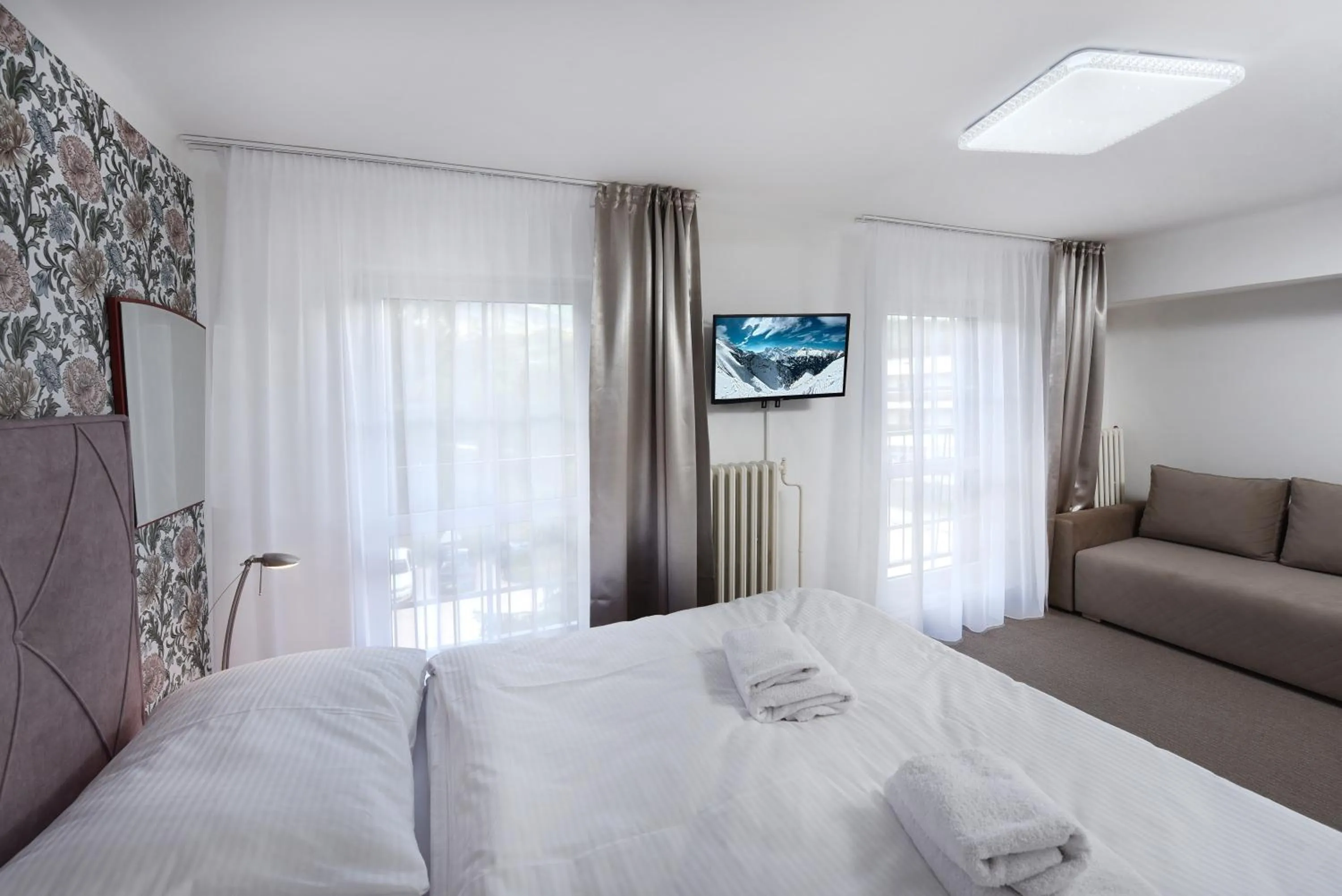 Bed in APLEND Hotel Lujza Major