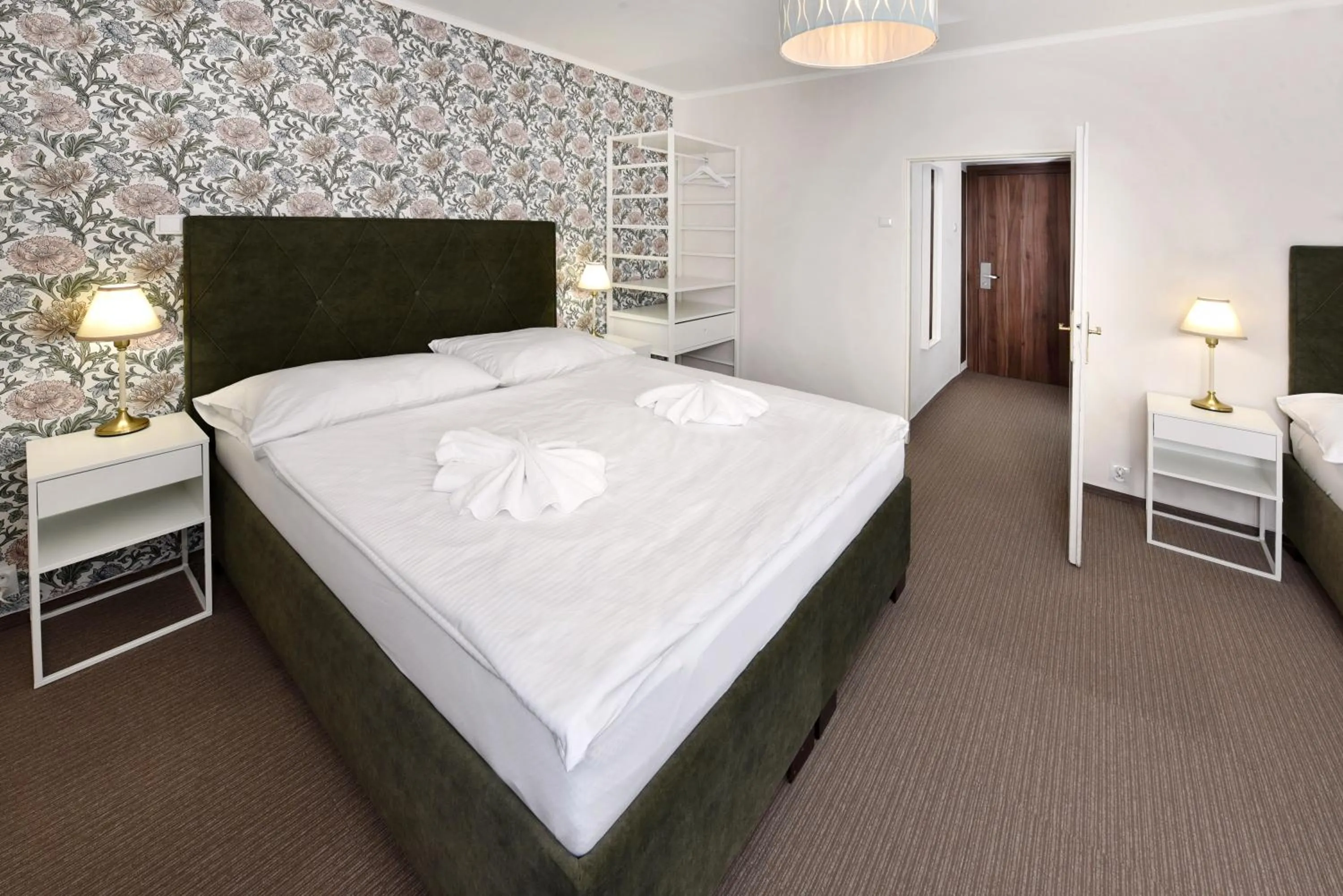 Photo of the whole room, Bed in APLEND Hotel Lujza Major