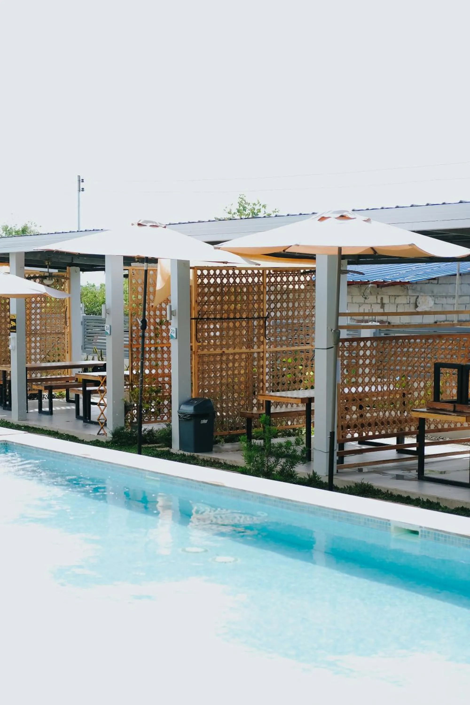 Swimming pool in Urban Oasis Resort, Tarlac