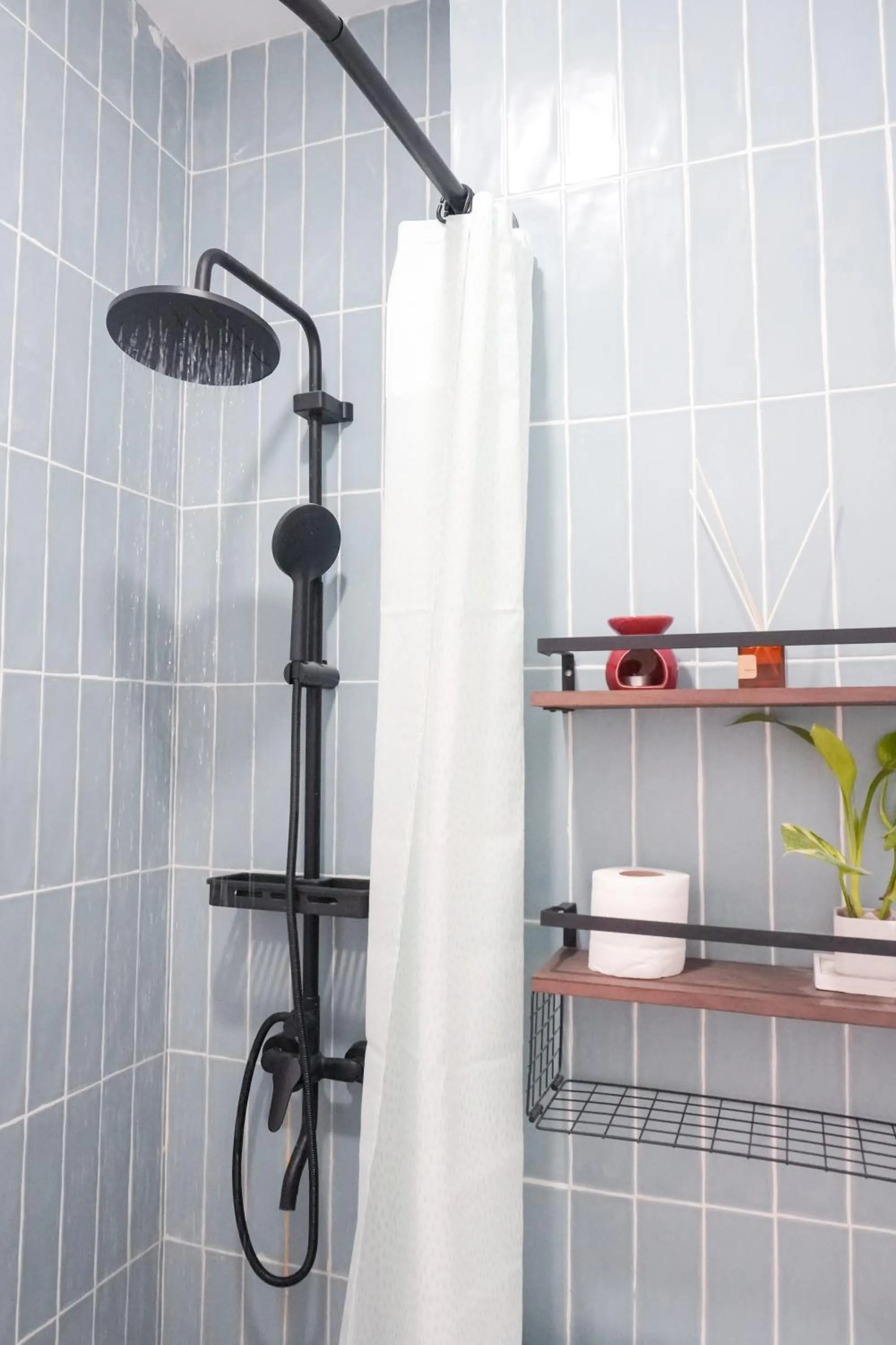 Shower in Urban Oasis Resort, Tarlac