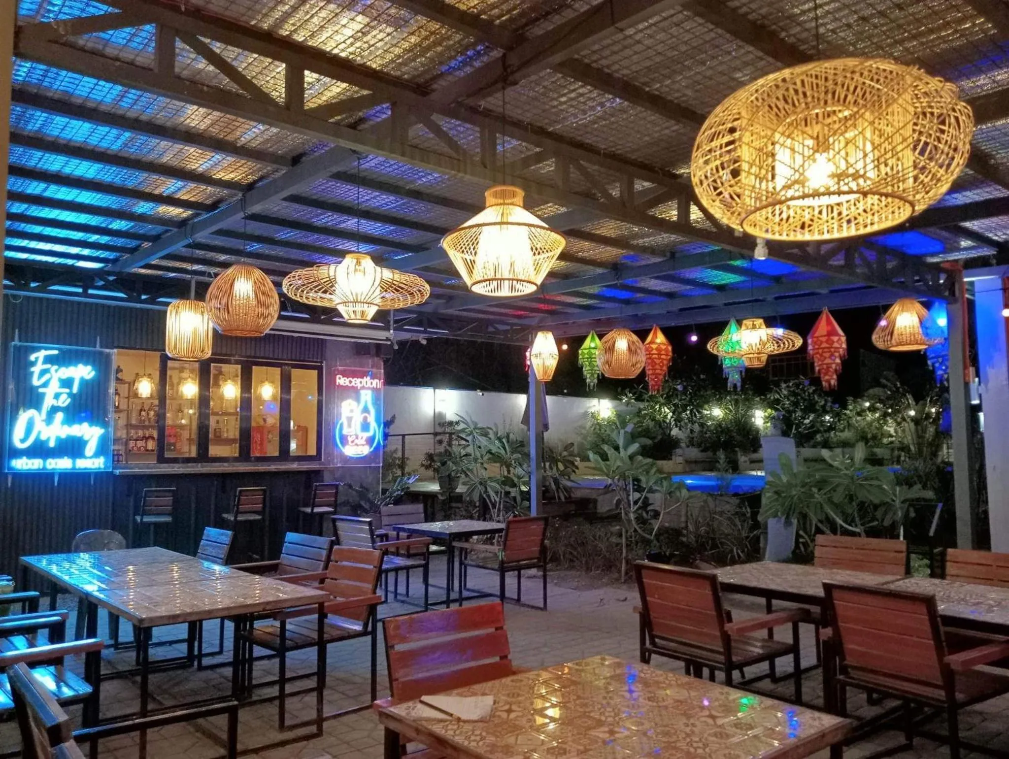 Lounge or bar in Urban Oasis Resort, Tarlac