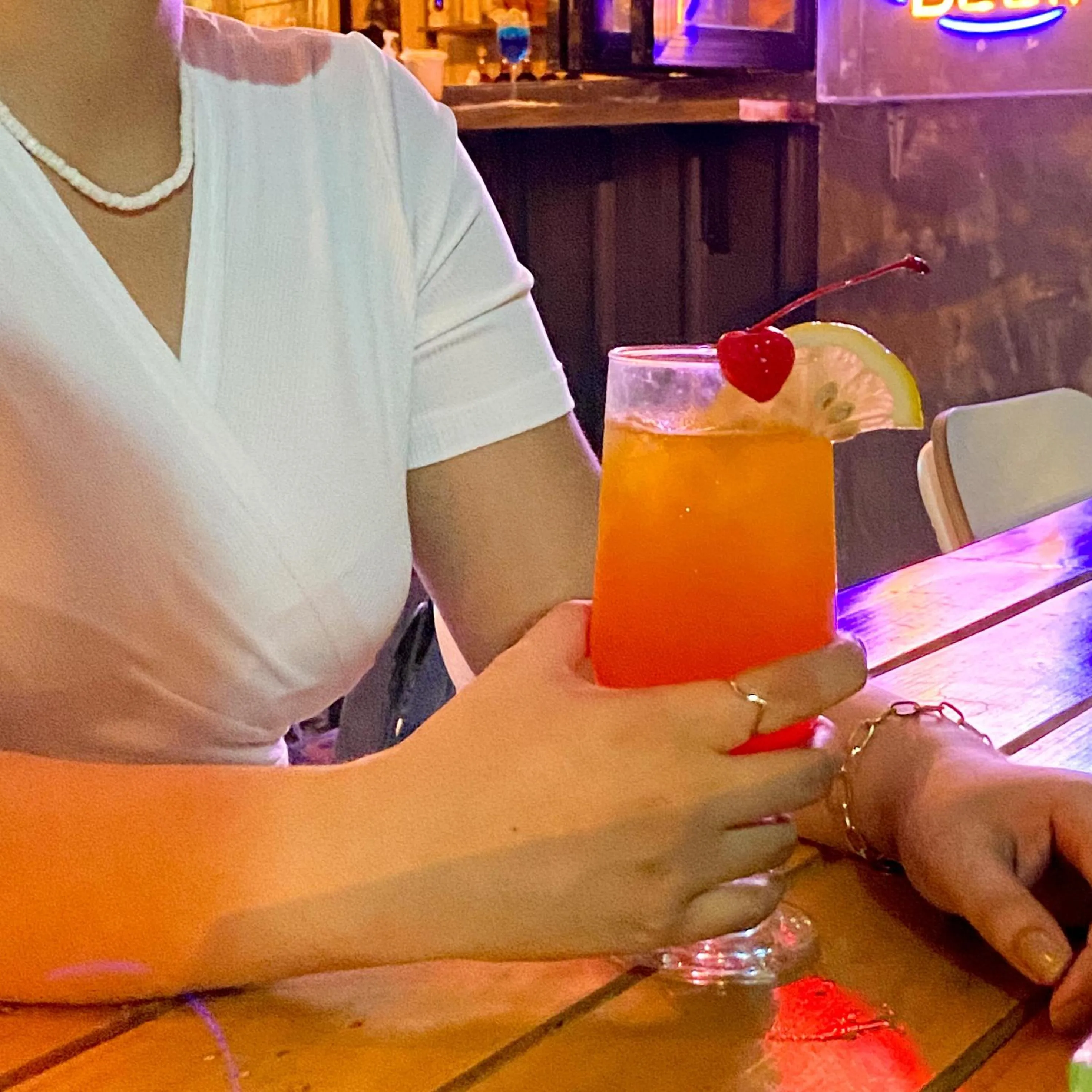 Lounge or bar in Urban Oasis Resort, Tarlac