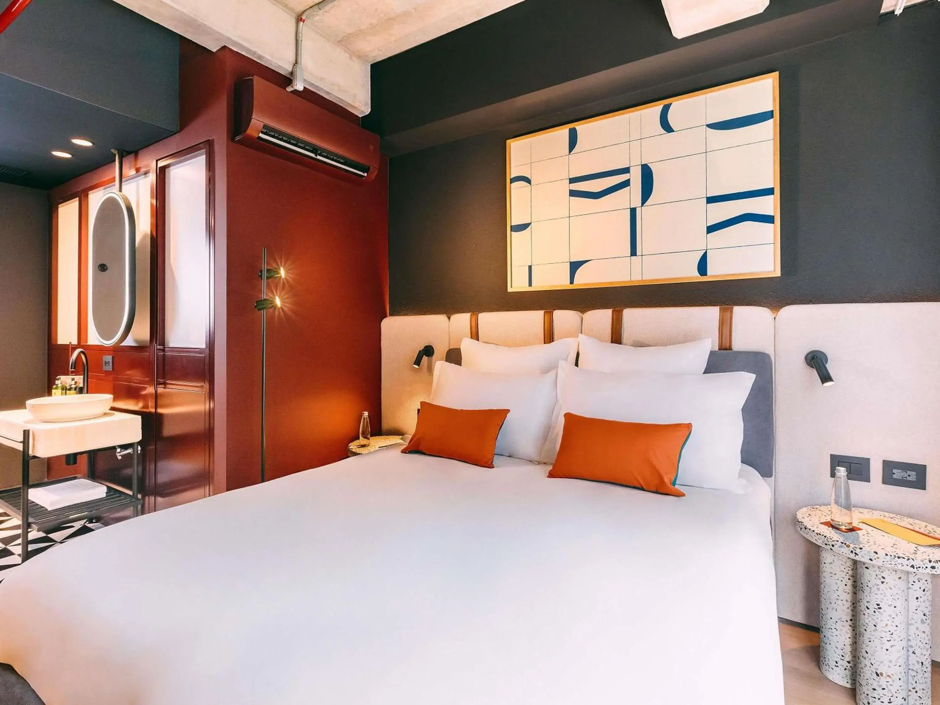 Bedroom, Bed in Tribe Medellín Bedroom, Bed in Tribe Medellín